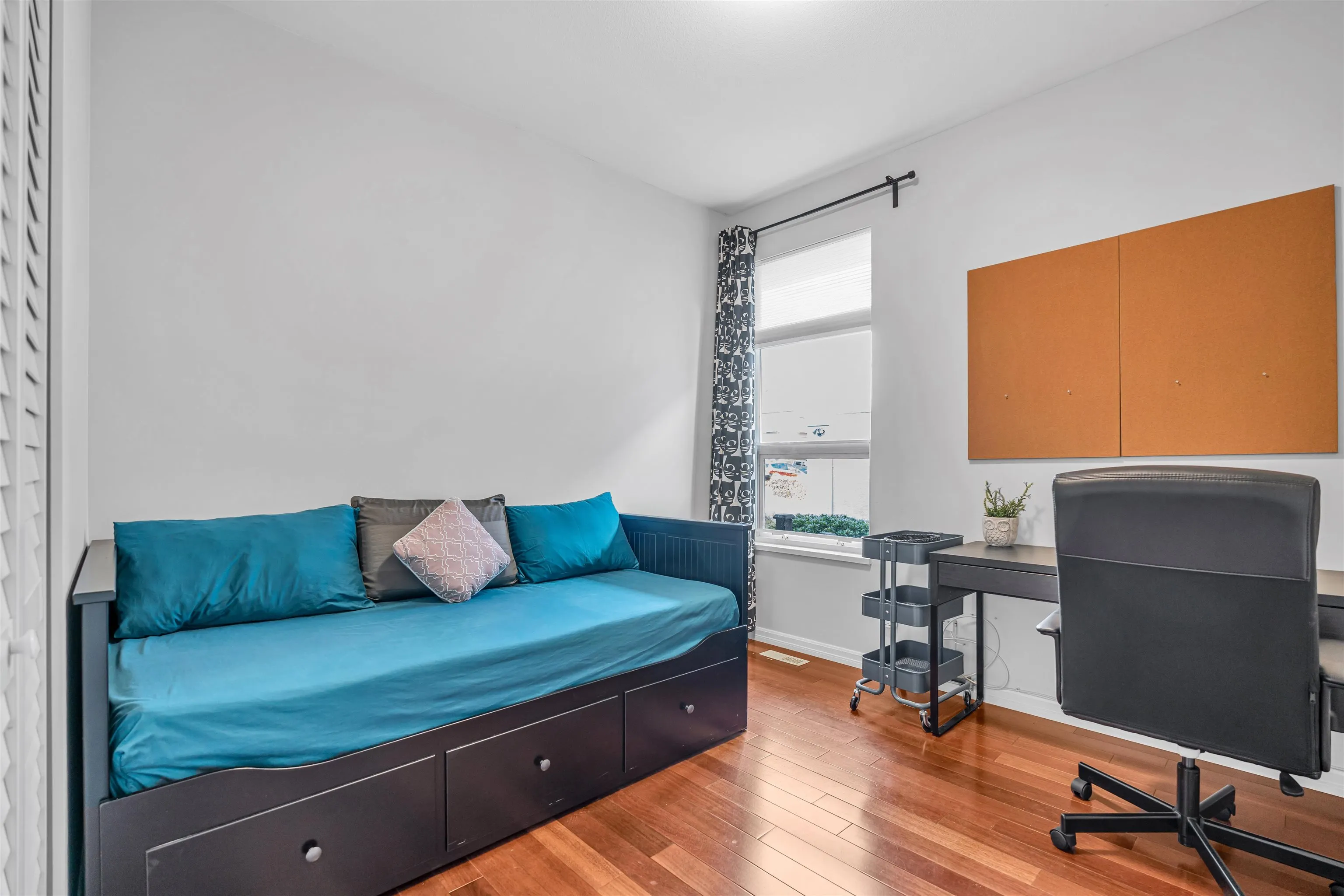 3112 Quintette Crescent
