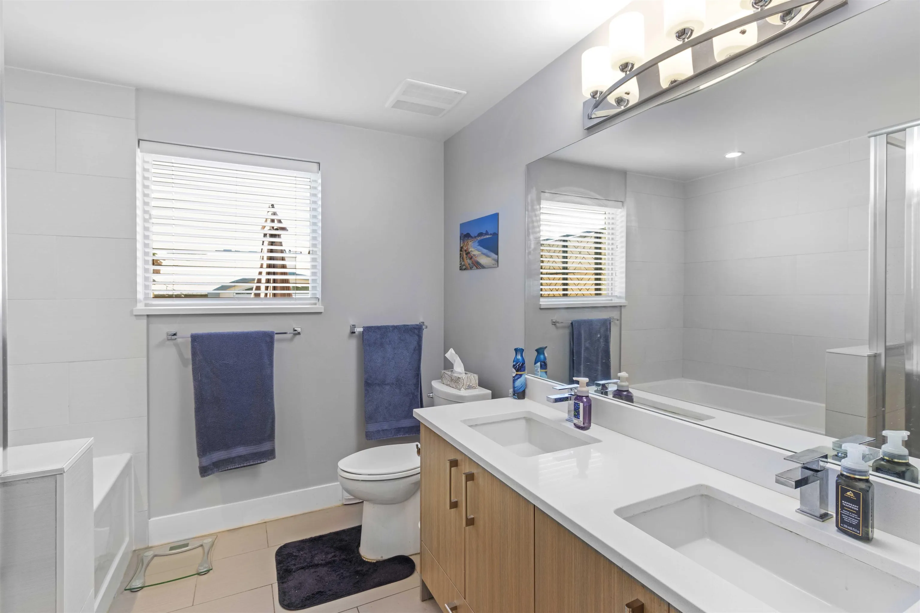 404 2460 Kelly Avenue