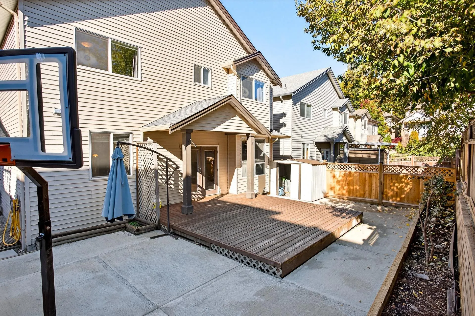 1118 11497 236 Street