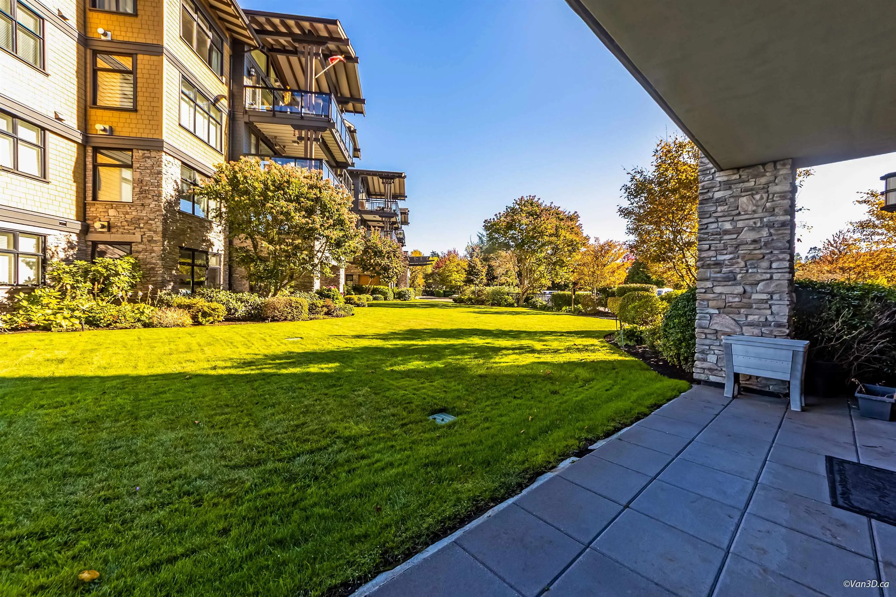 112 5055 Springs Boulevard