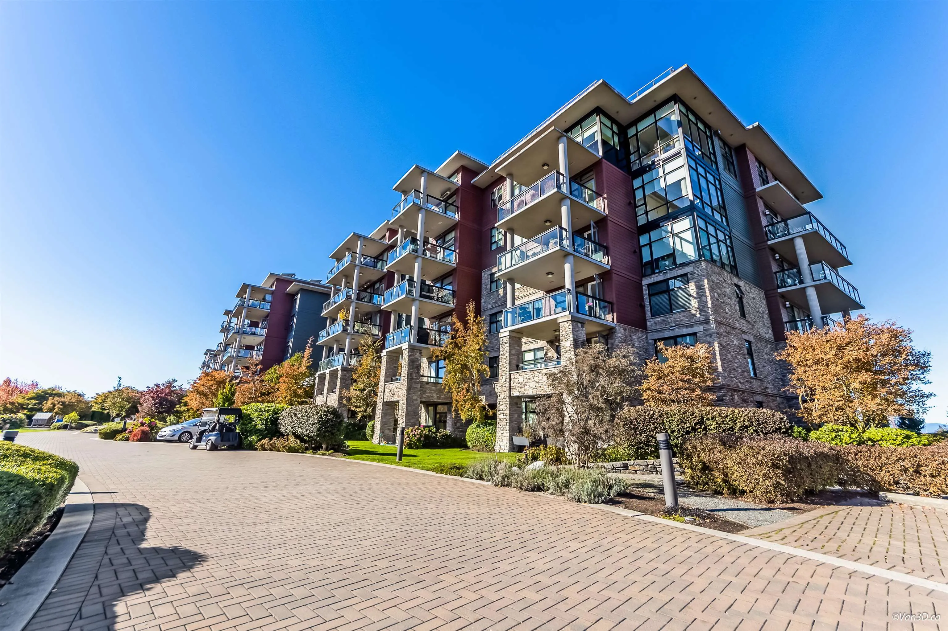 112 5055 Springs Boulevard