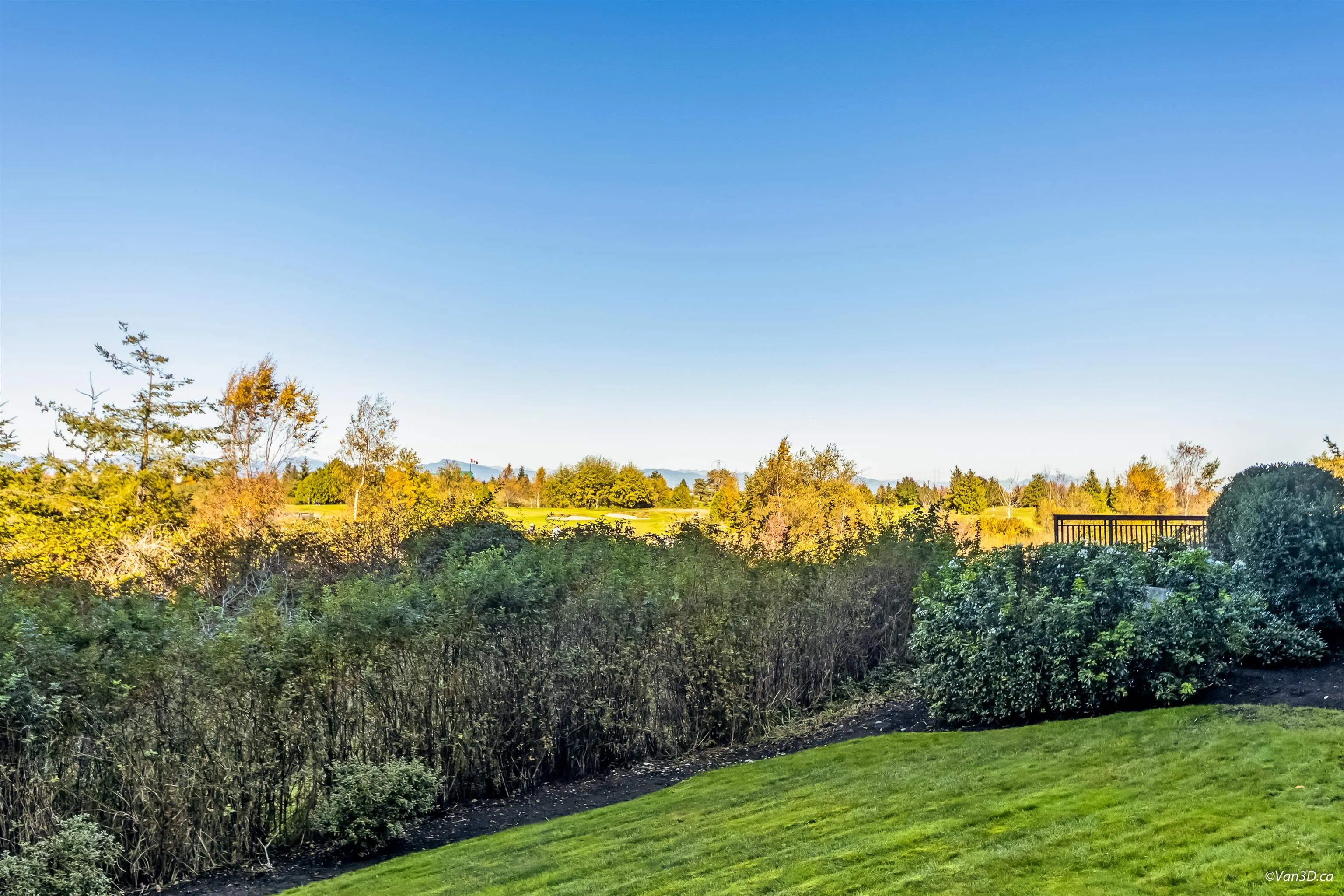 112 5055 Springs Boulevard