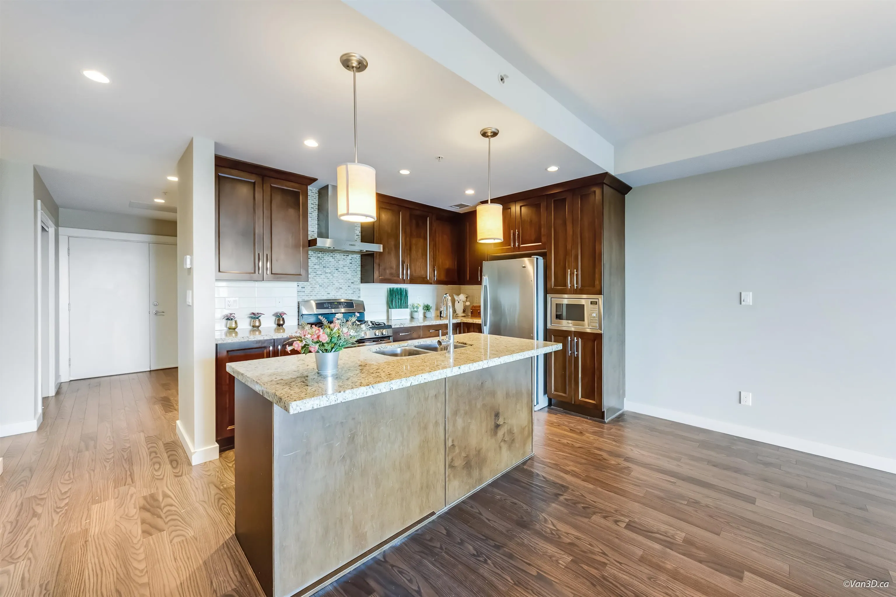 112 5055 Springs Boulevard