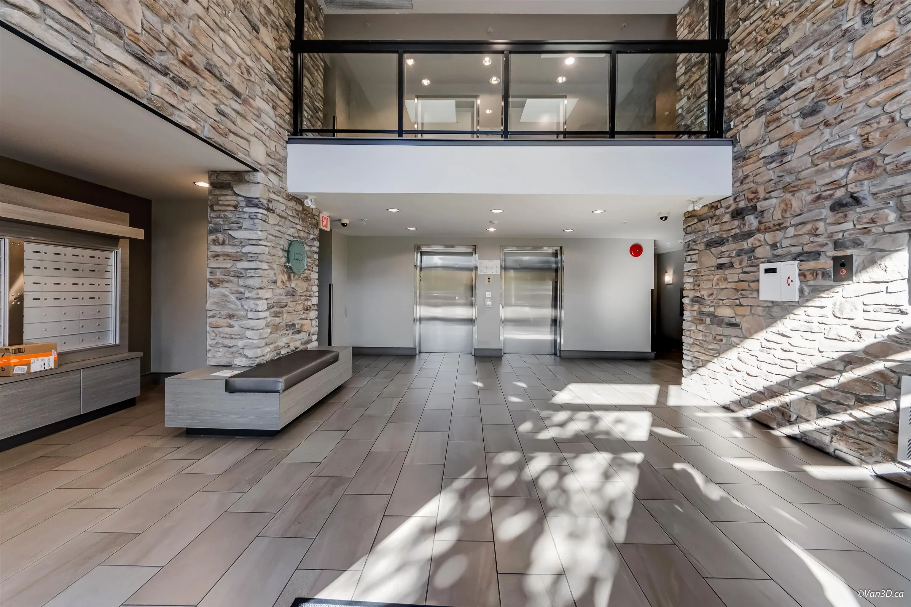 112 5055 Springs Boulevard