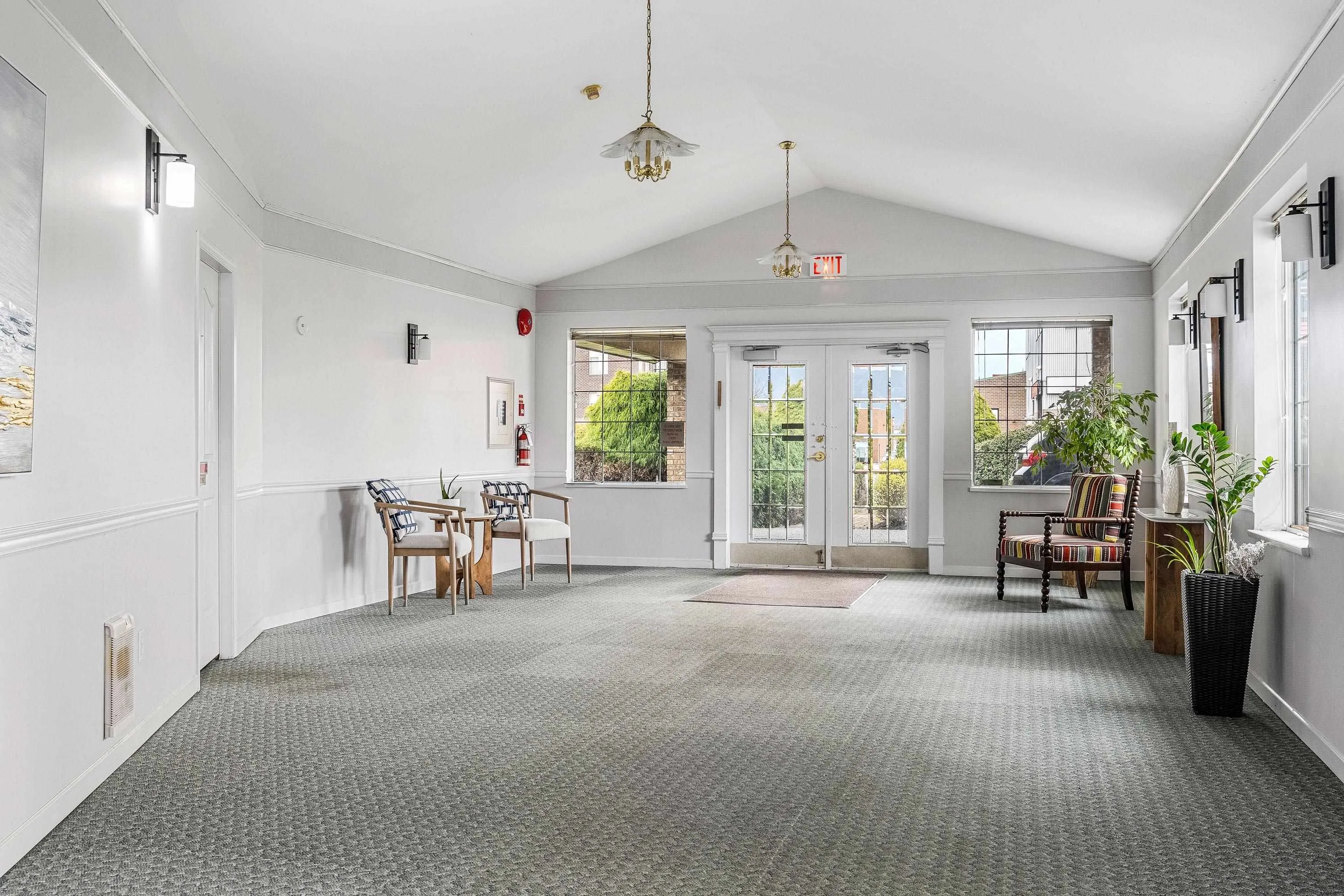 210 45660 Knight Road