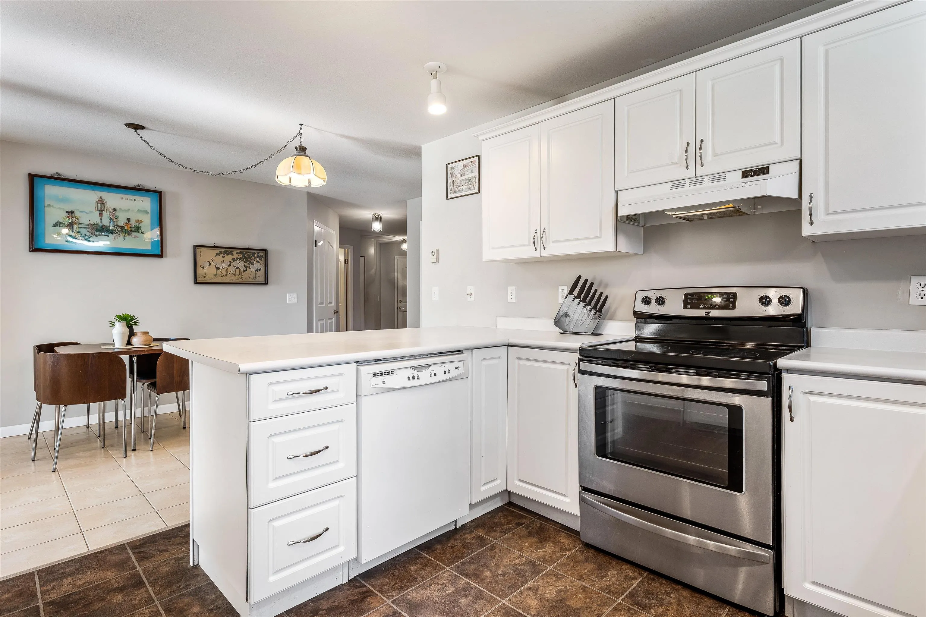 210 45660 Knight Road