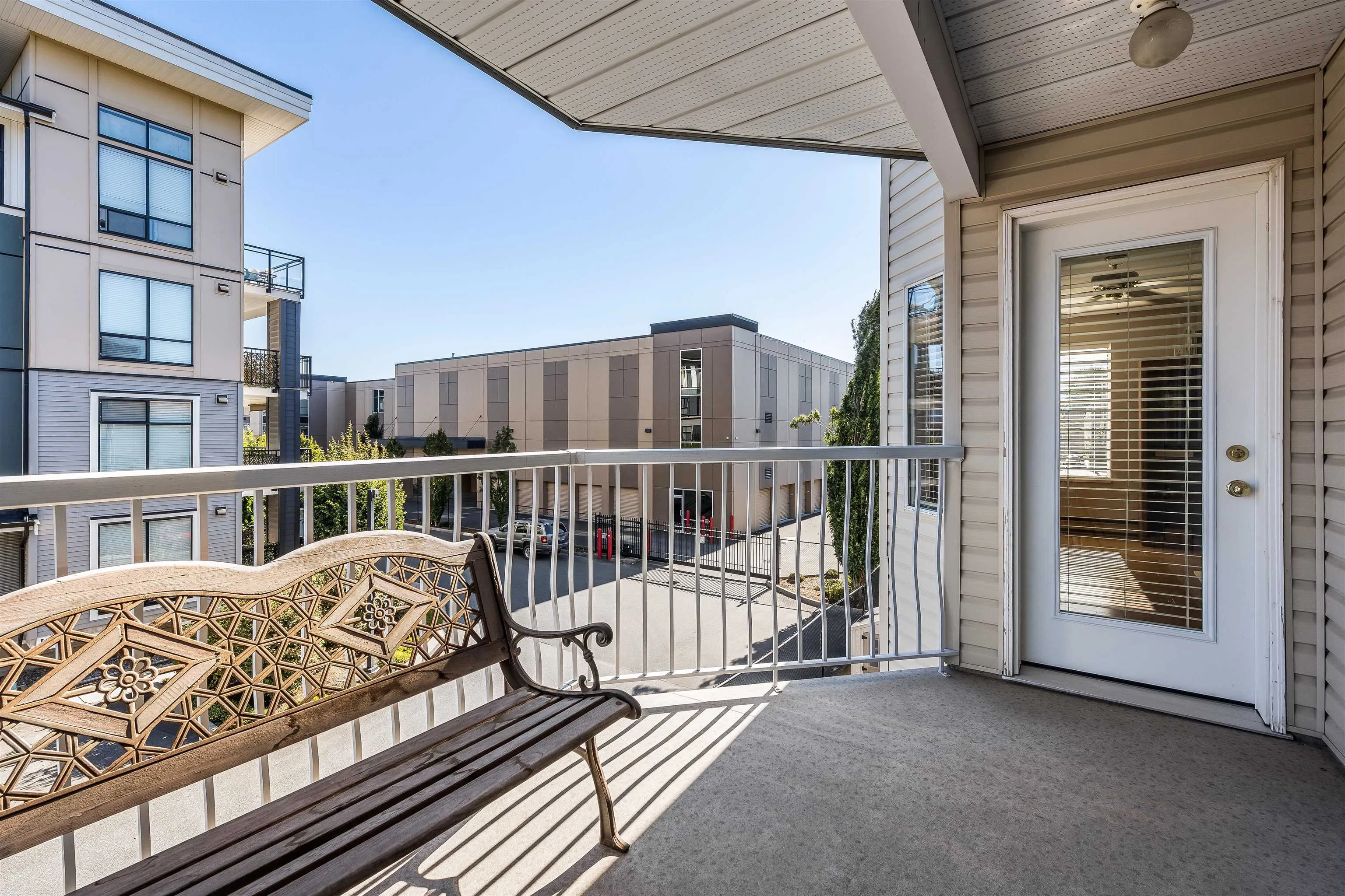 210 45660 Knight Road