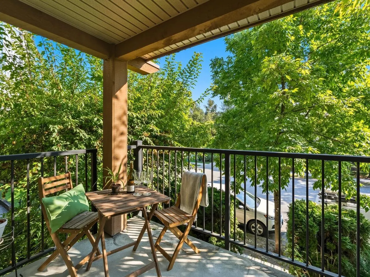 210 500 Klahanie Drive