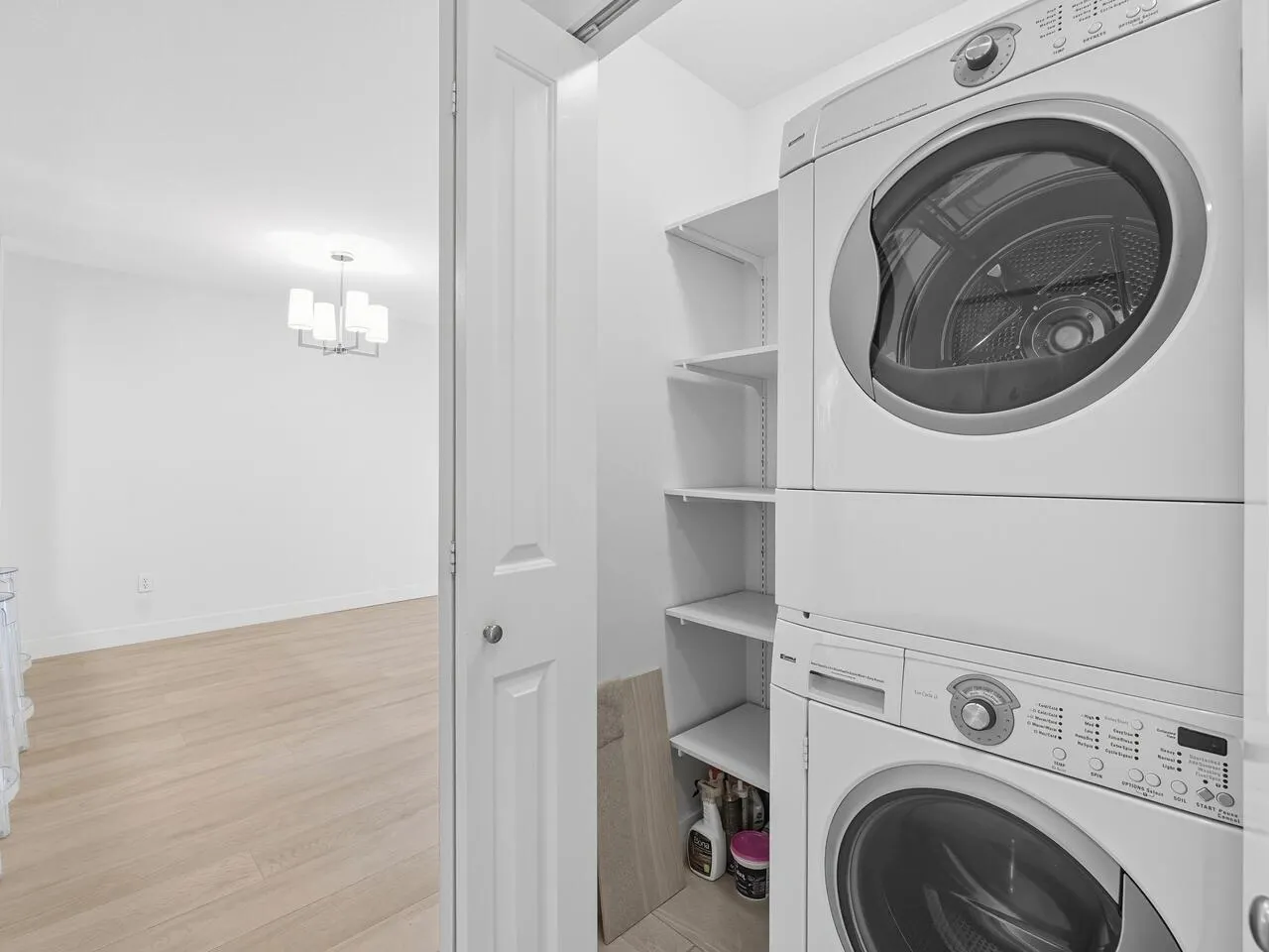 210 500 Klahanie Drive