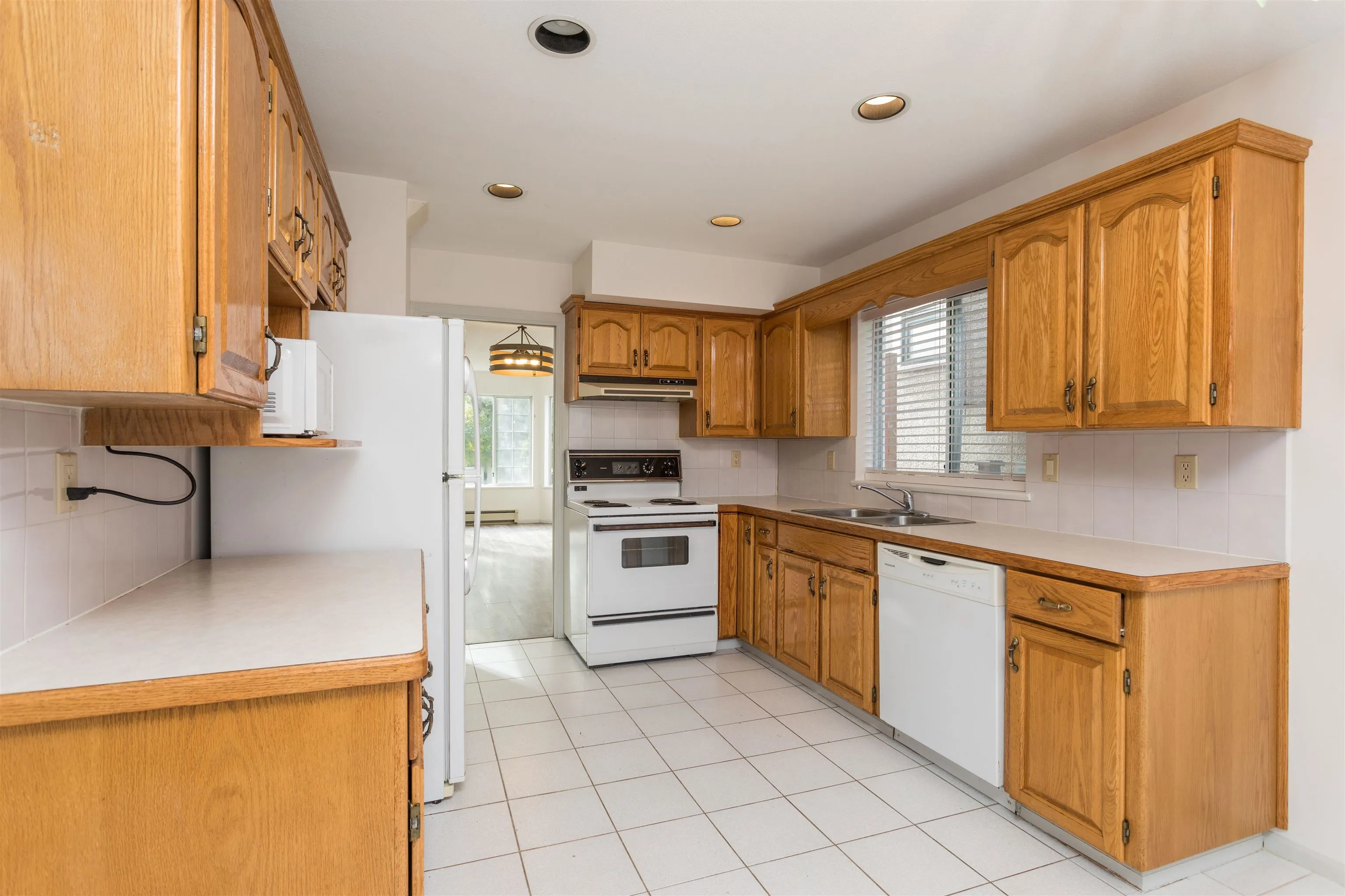 1255 W 64th Avenue