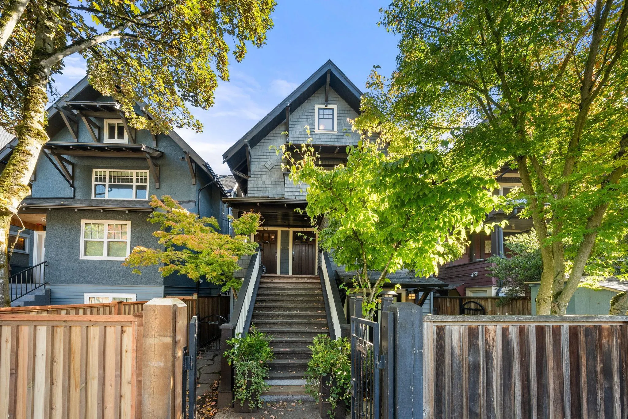 2216 Macdonald Street