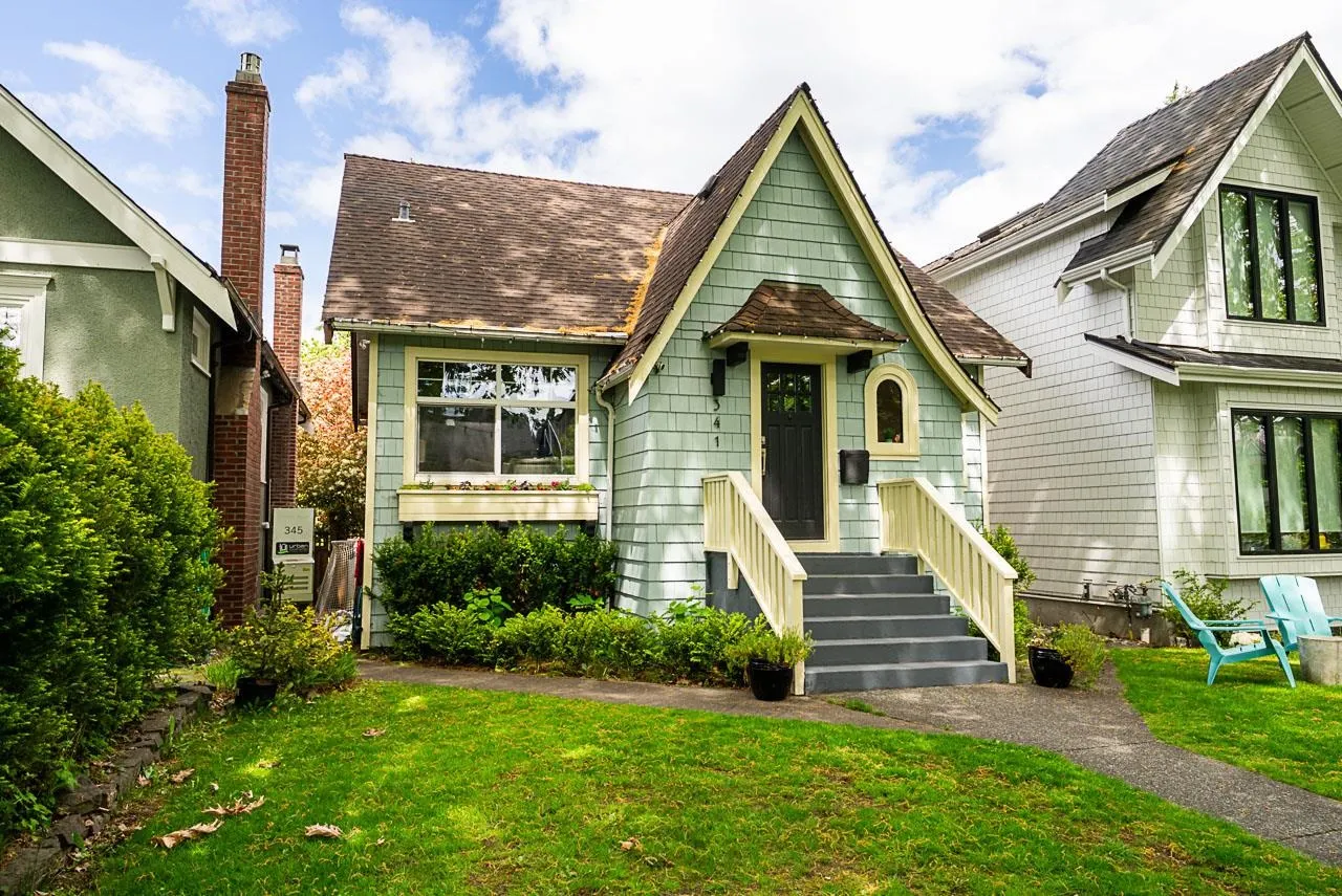 341 W 22nd Avenue