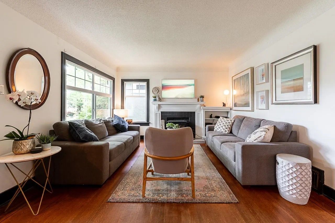 341 W 22nd Avenue