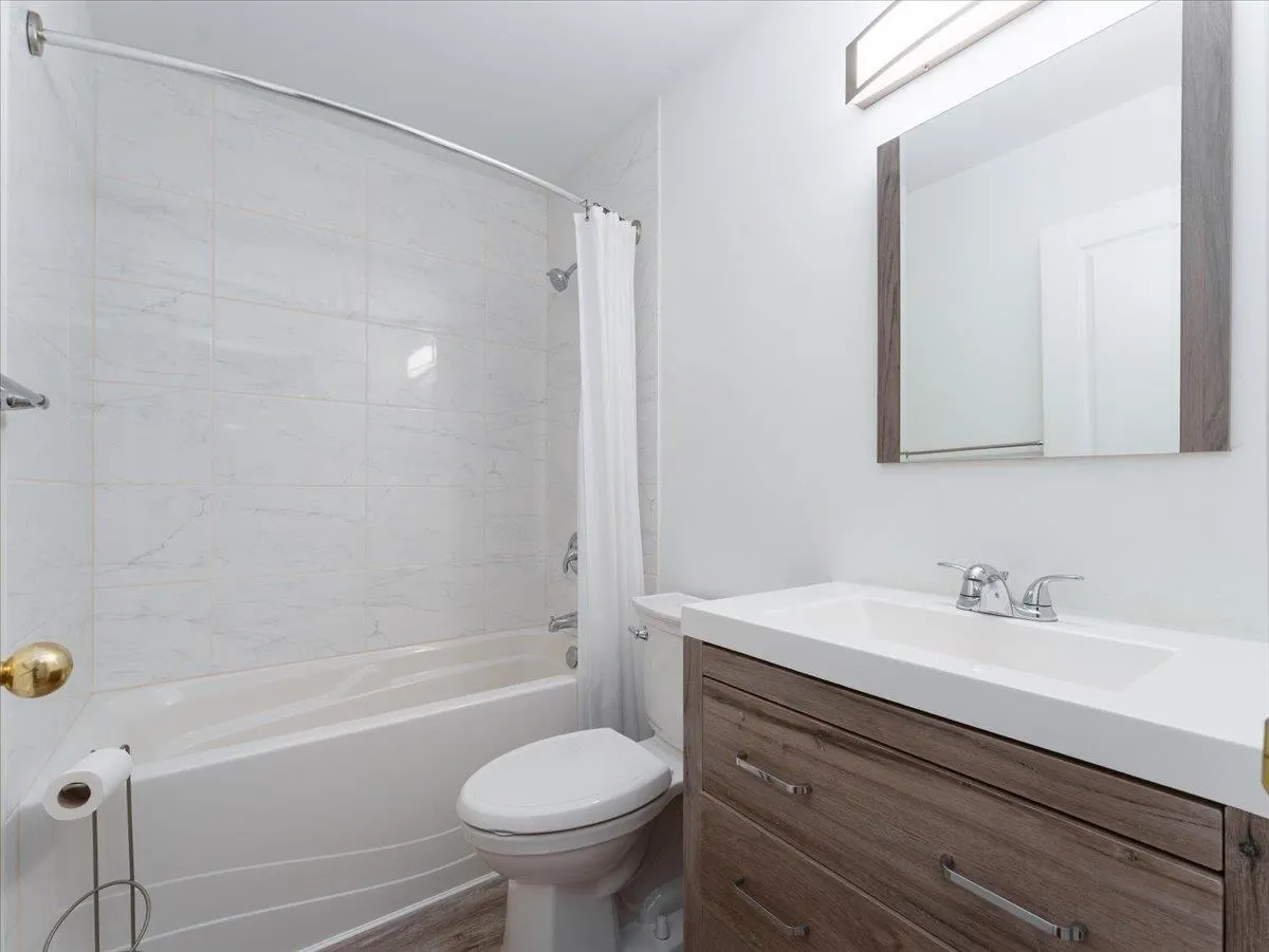 5 3588 Whitney Place