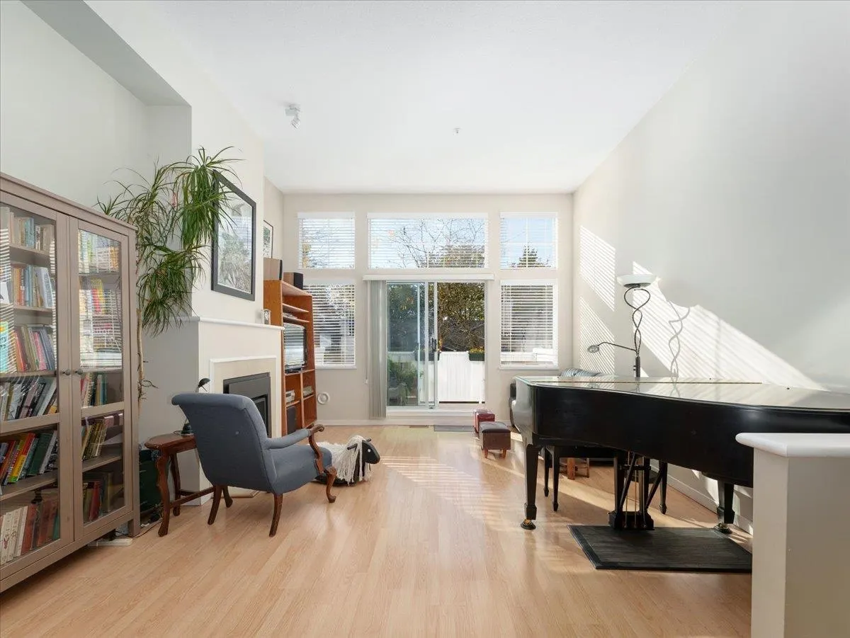 5 3588 Whitney Place