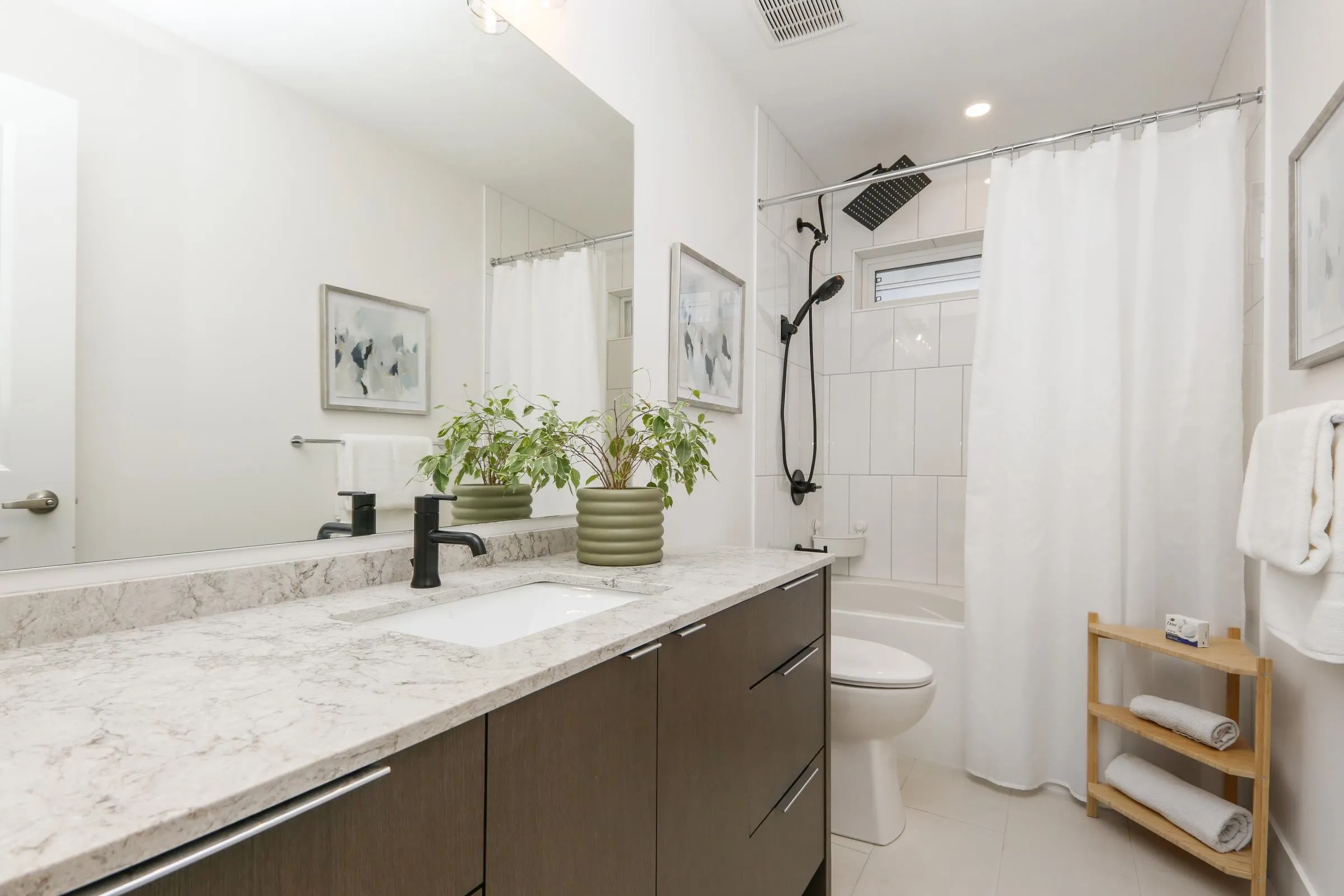 11 46211 Promontory Road