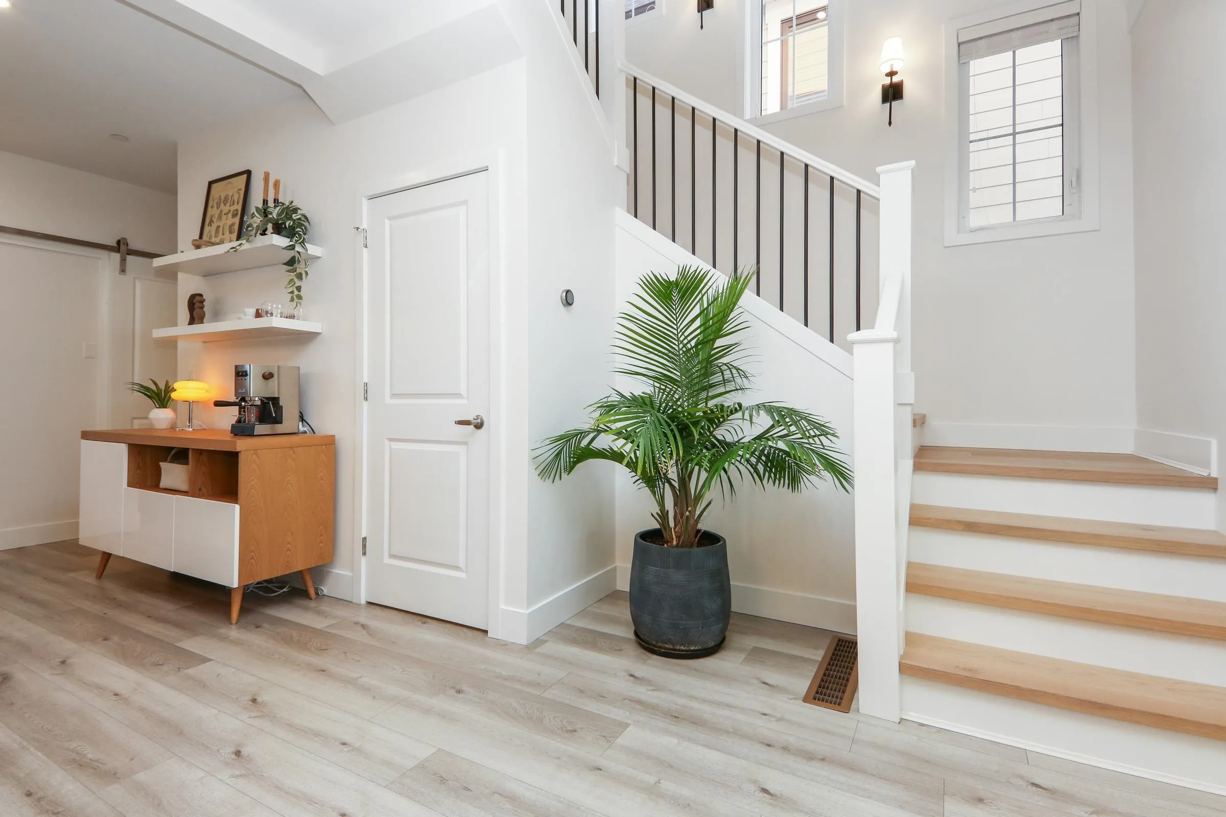 11 46211 Promontory Road