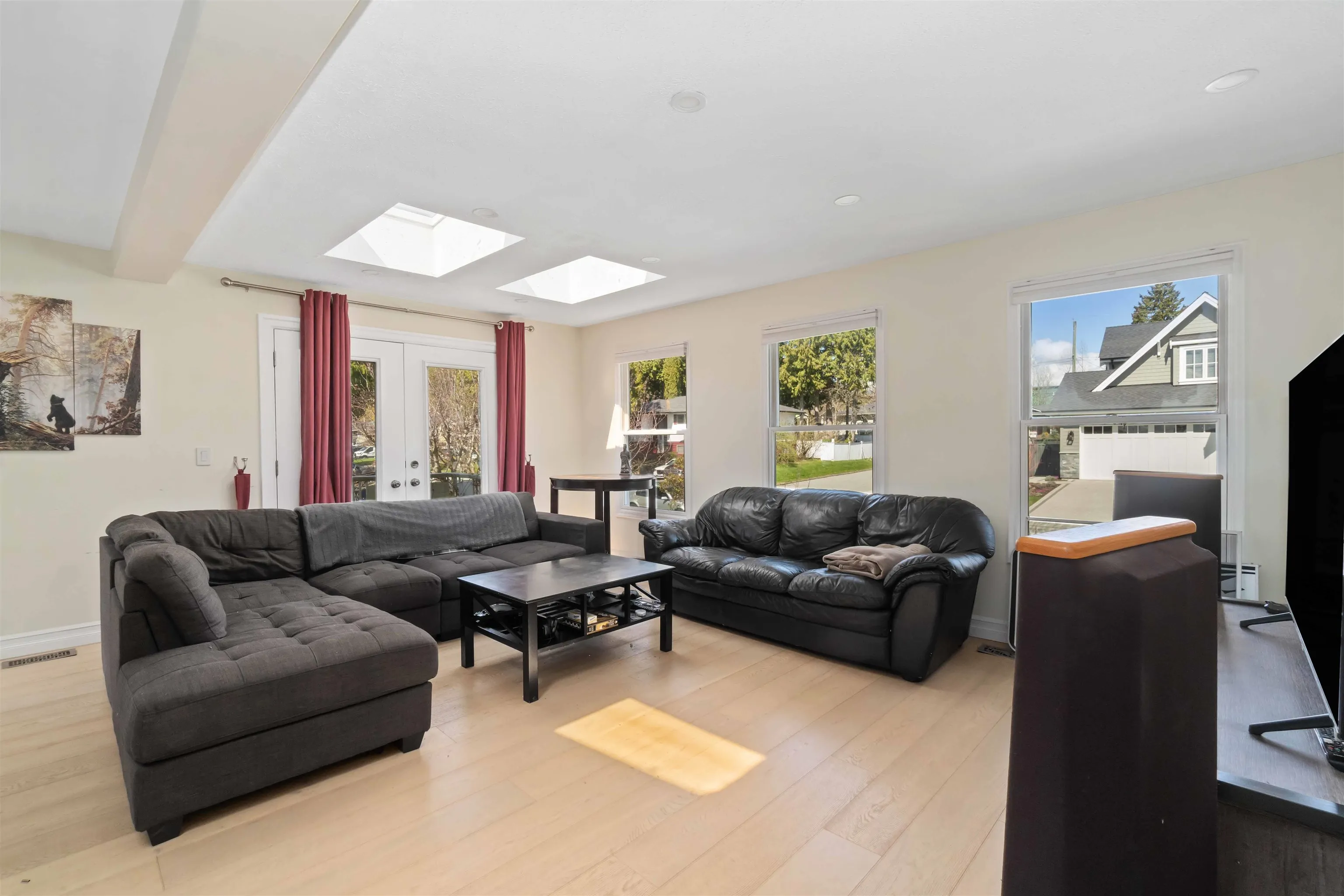 595 Garrow Drive