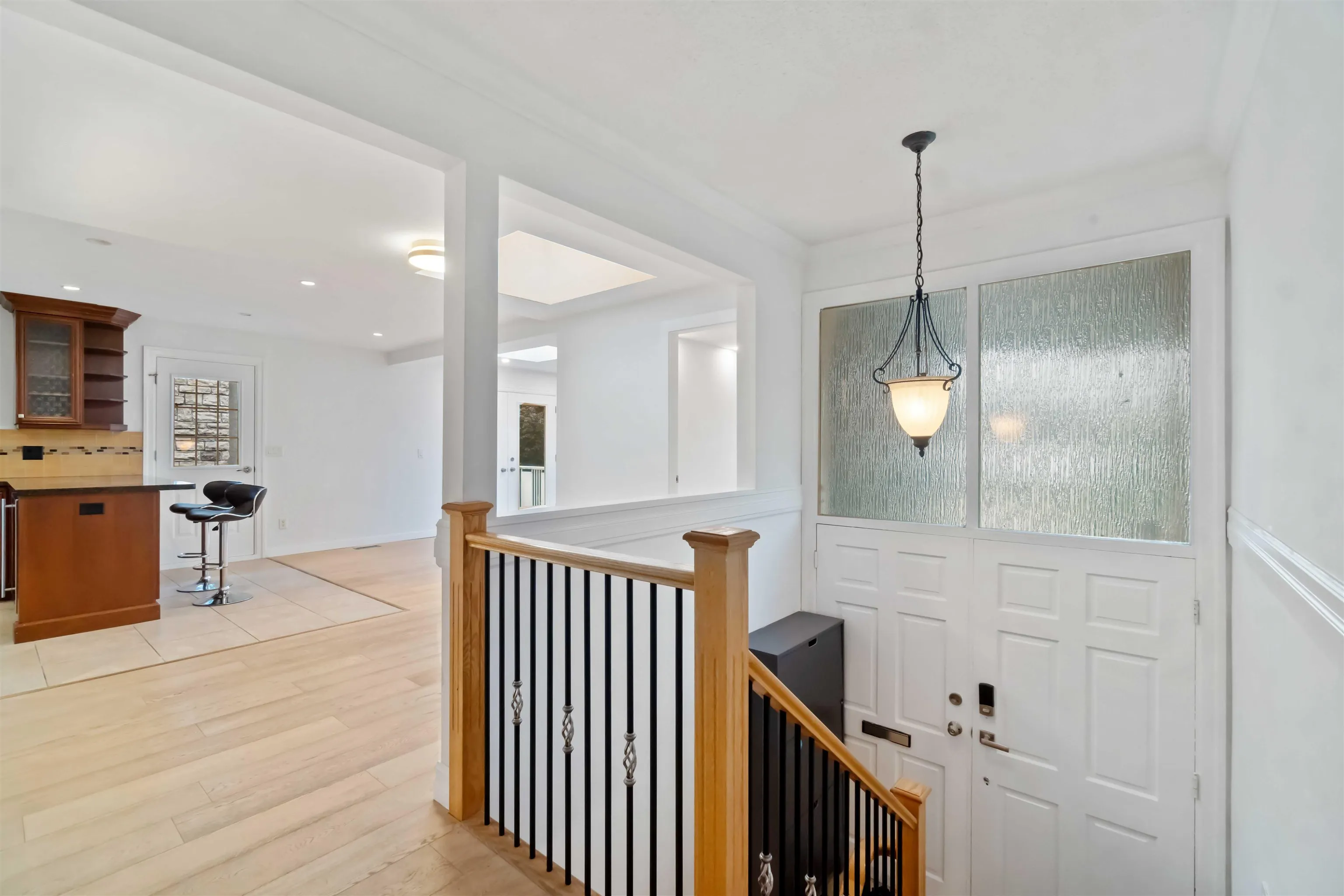 595 Garrow Drive