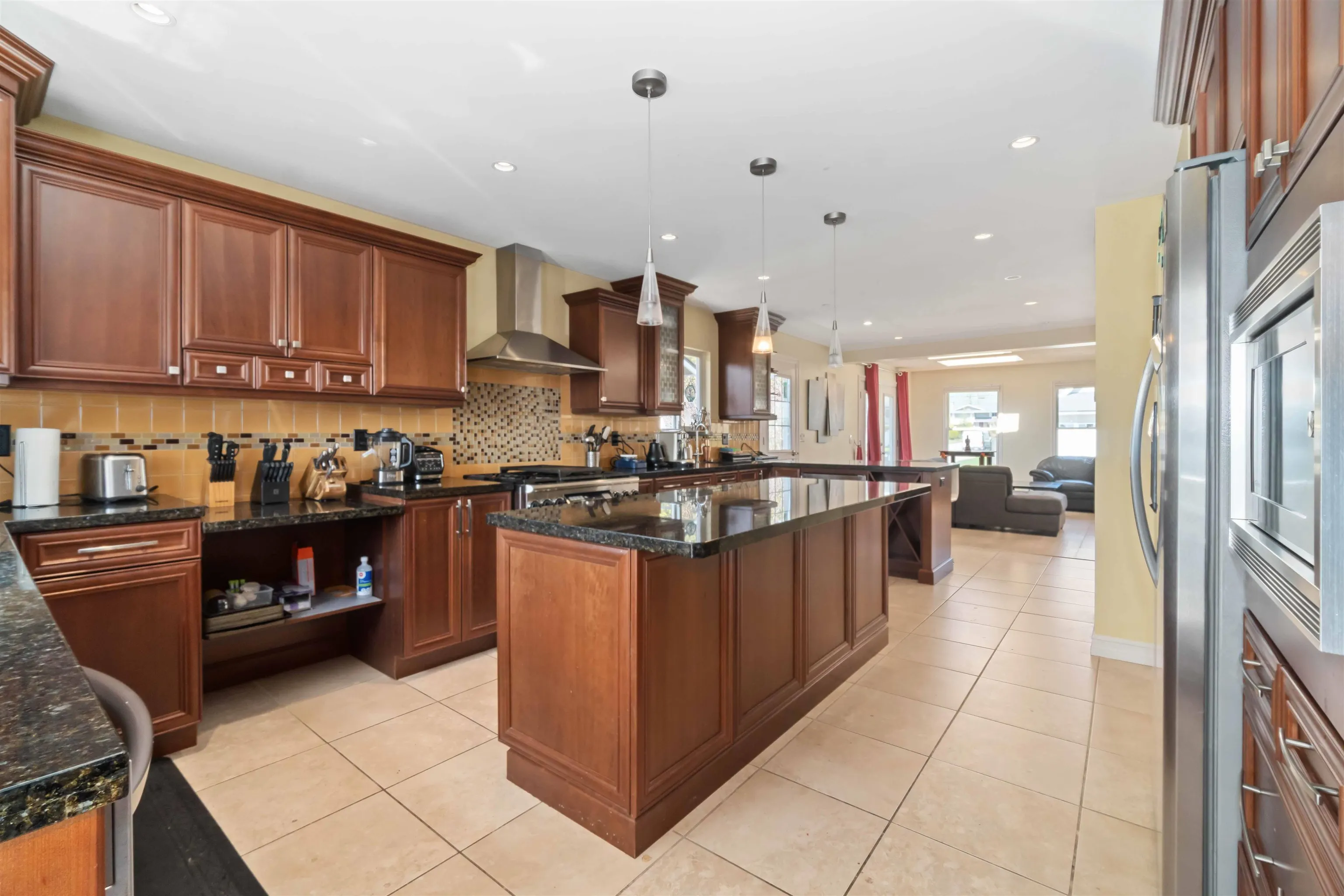595 Garrow Drive