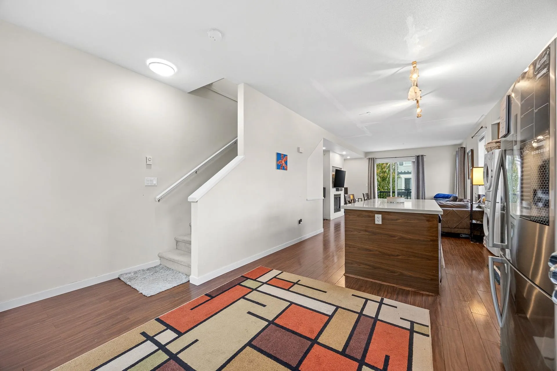 5 2495 Davies Avenue