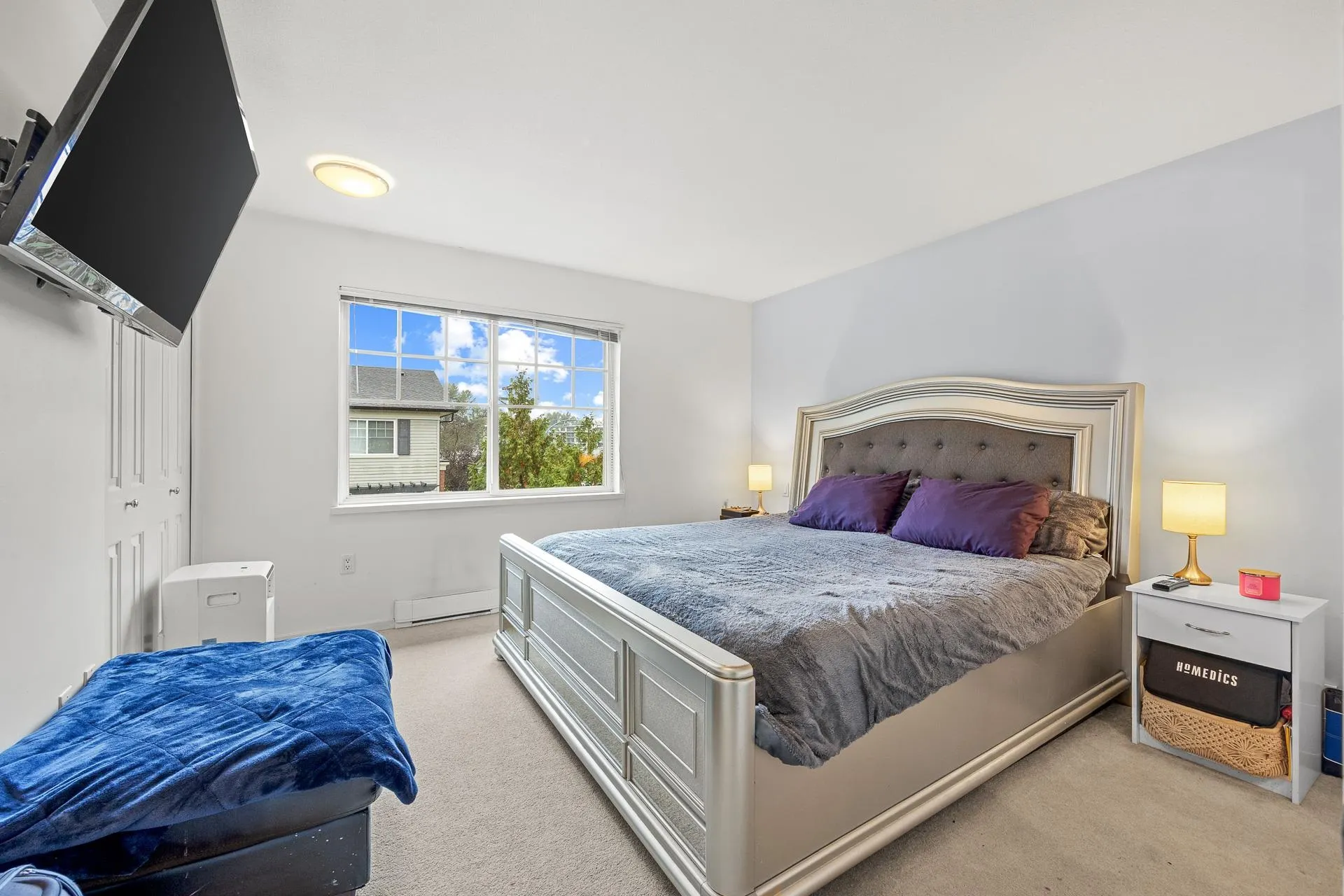 5 2495 Davies Avenue