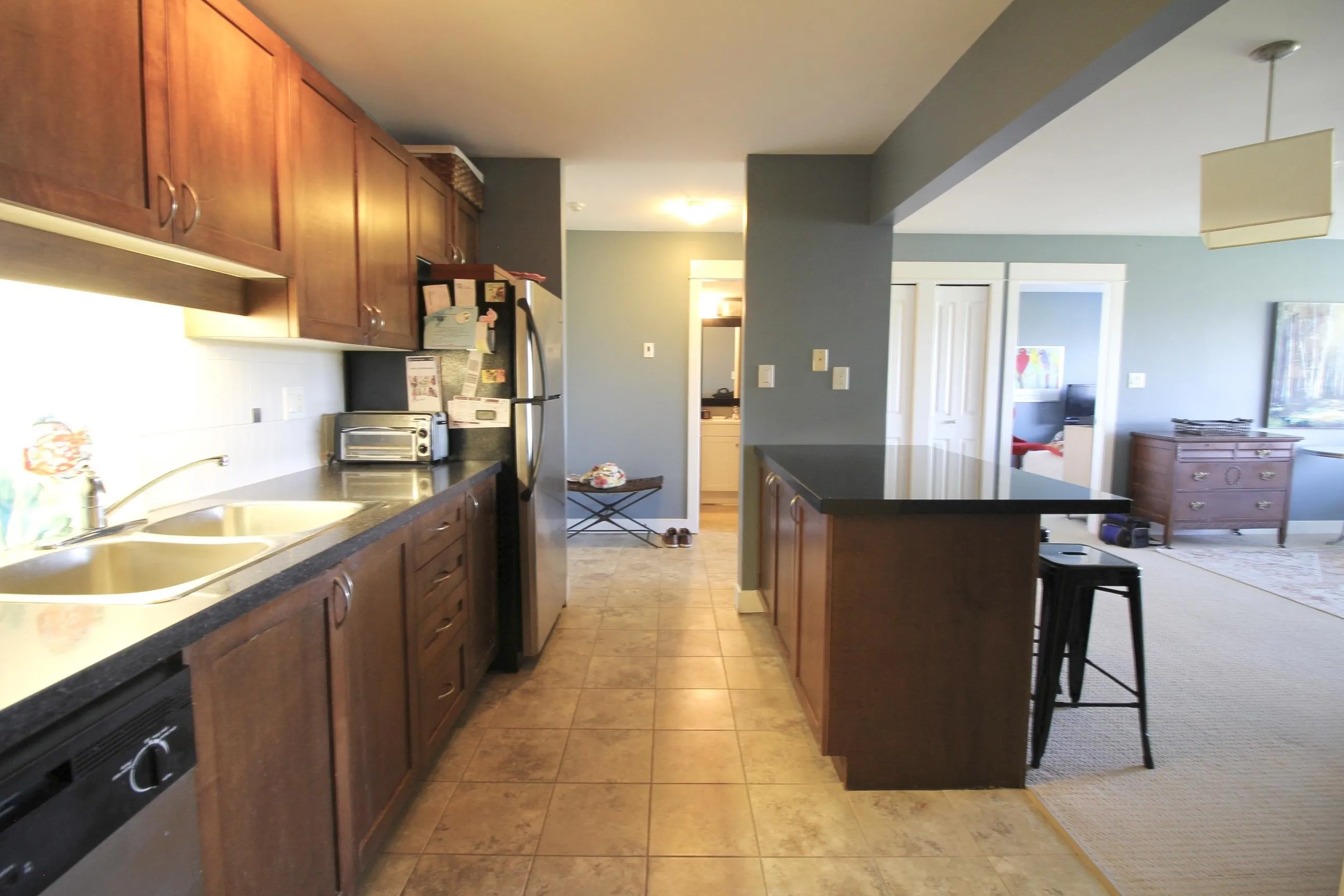 216 32725 George Ferguson Way