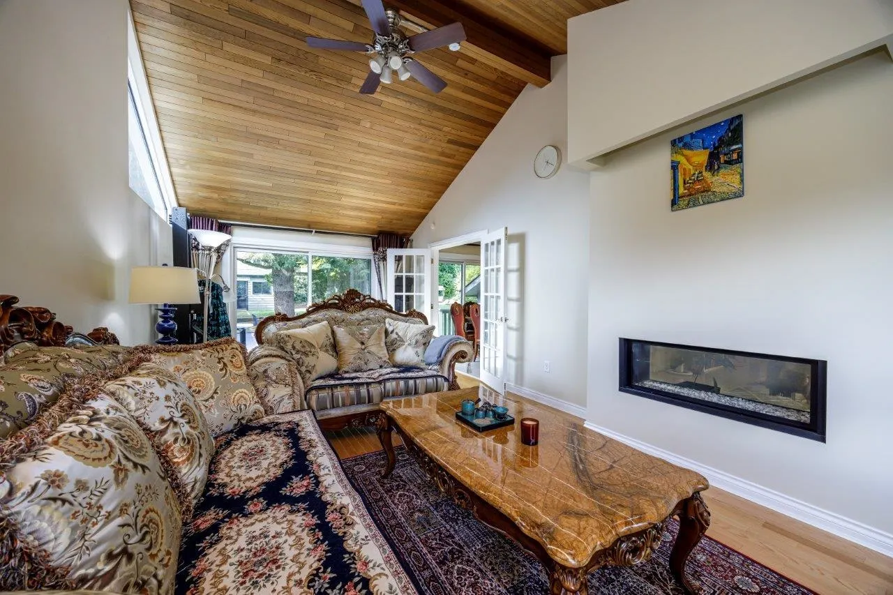 1427 Appin Road