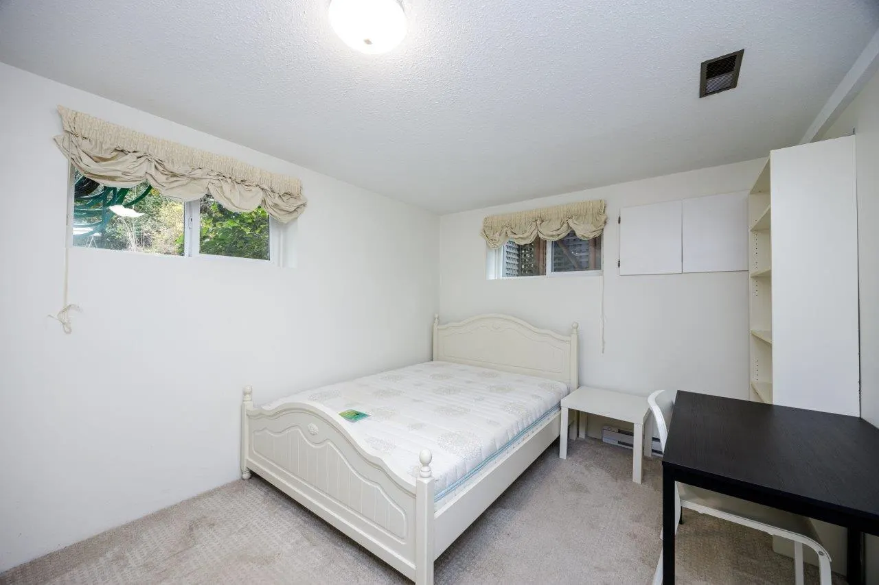 1427 Appin Road