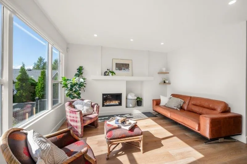 10091 243 Street