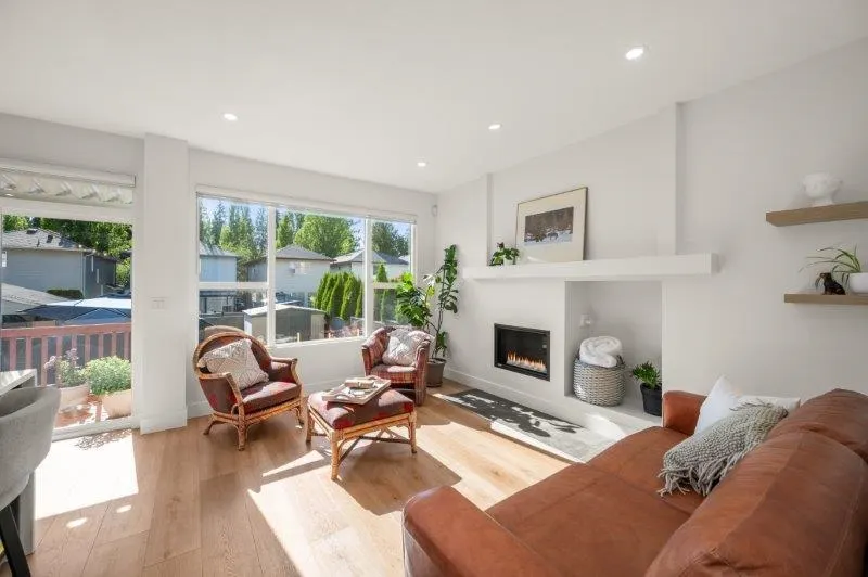 10091 243 Street