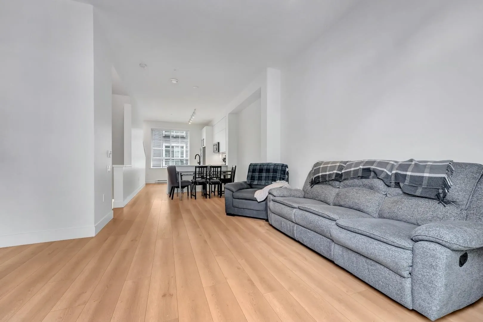 74 19696 Hammond Road