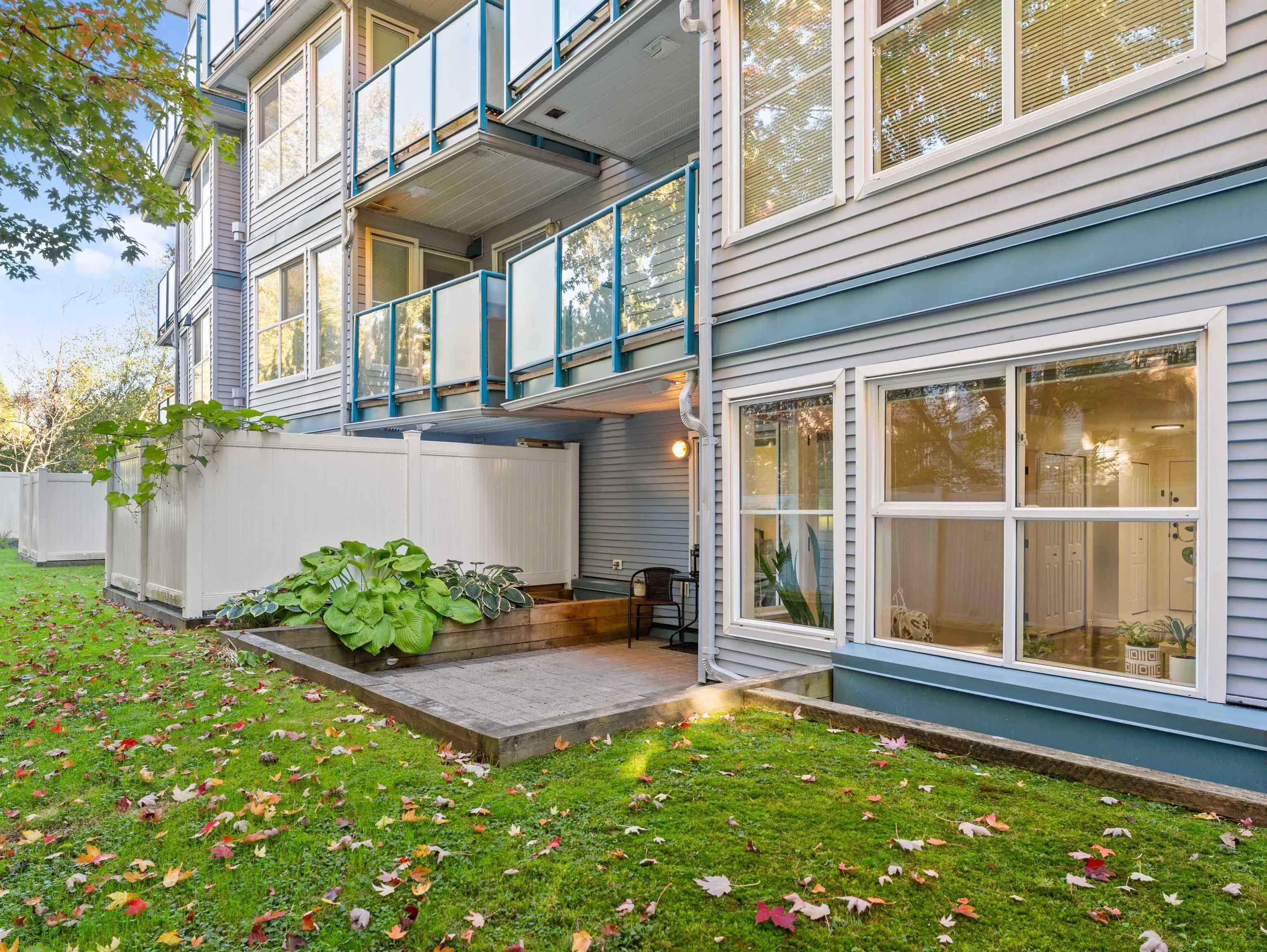 110 14885 100 Avenue