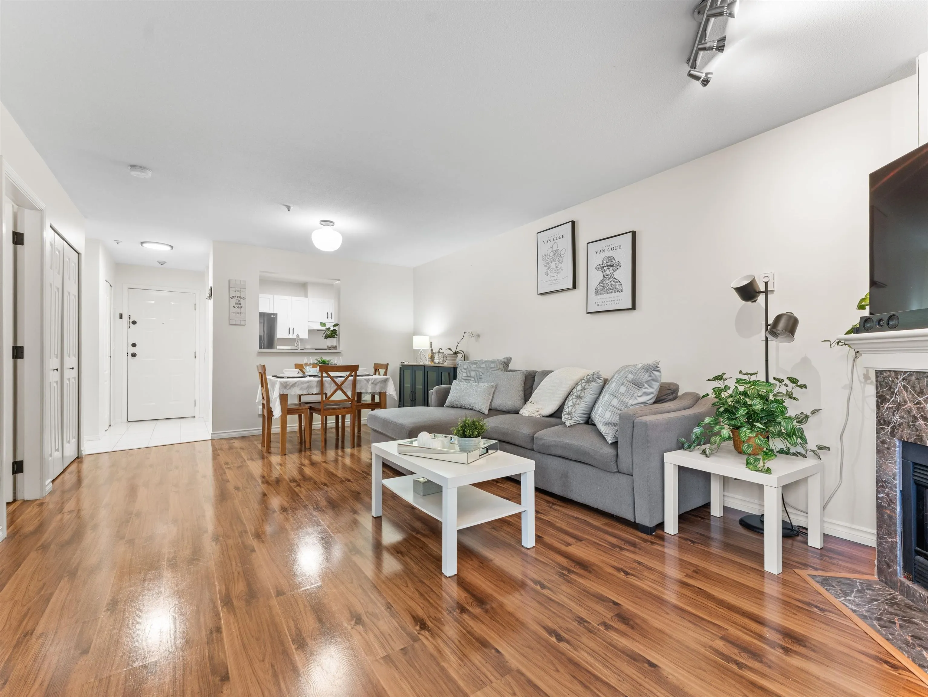 110 14885 100 Avenue