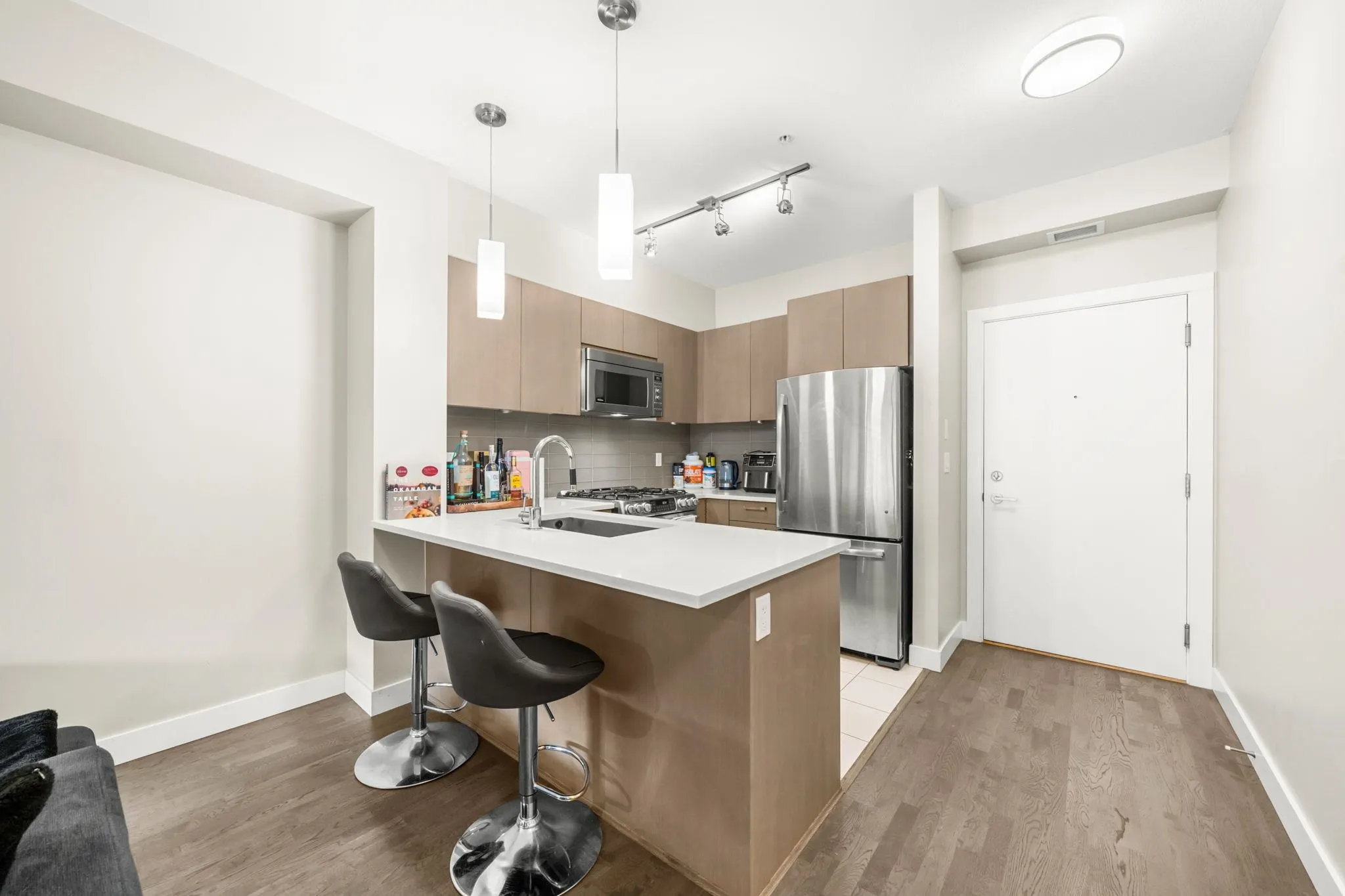 313 10155 River Drive