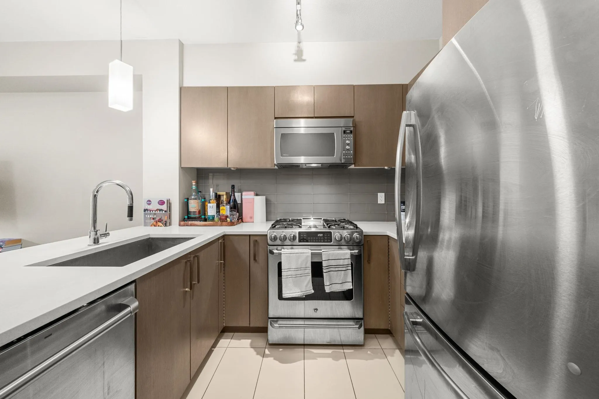 313 10155 River Drive