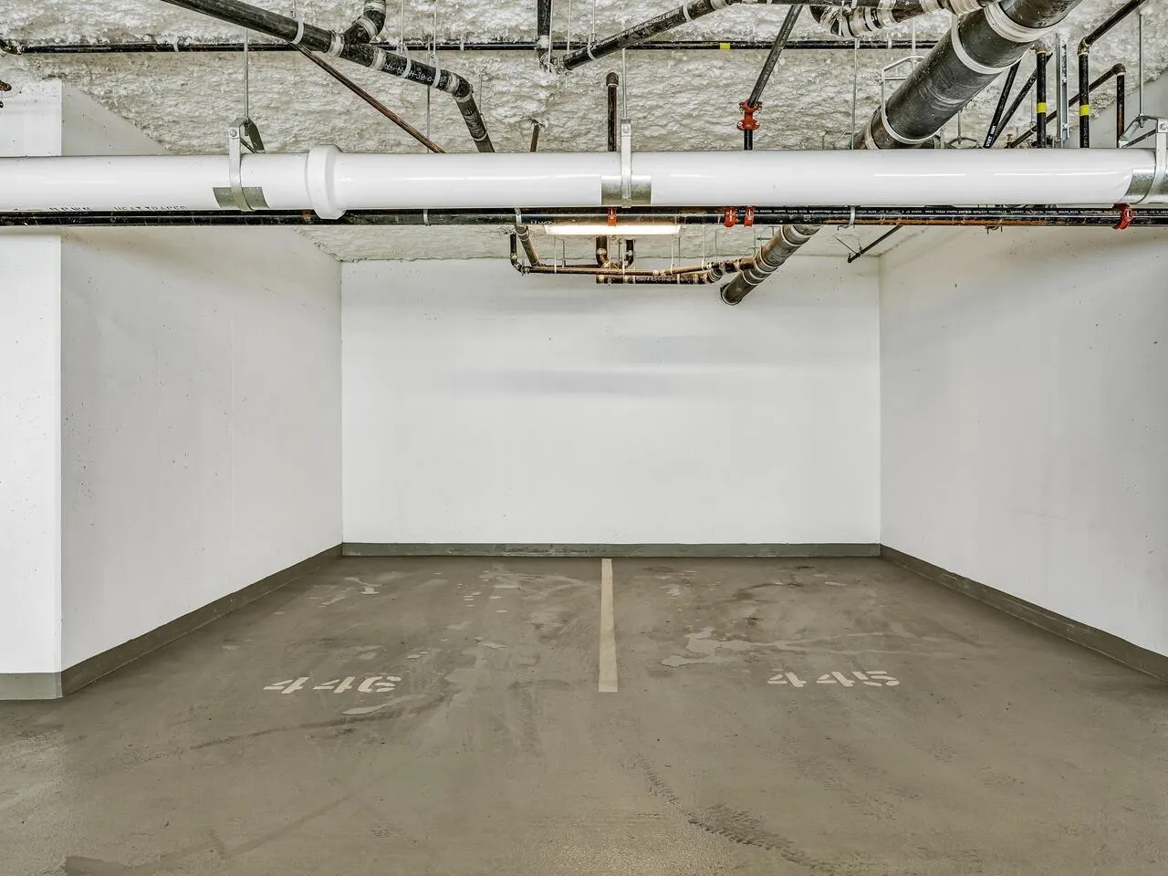 3203 908 Quayside Drive