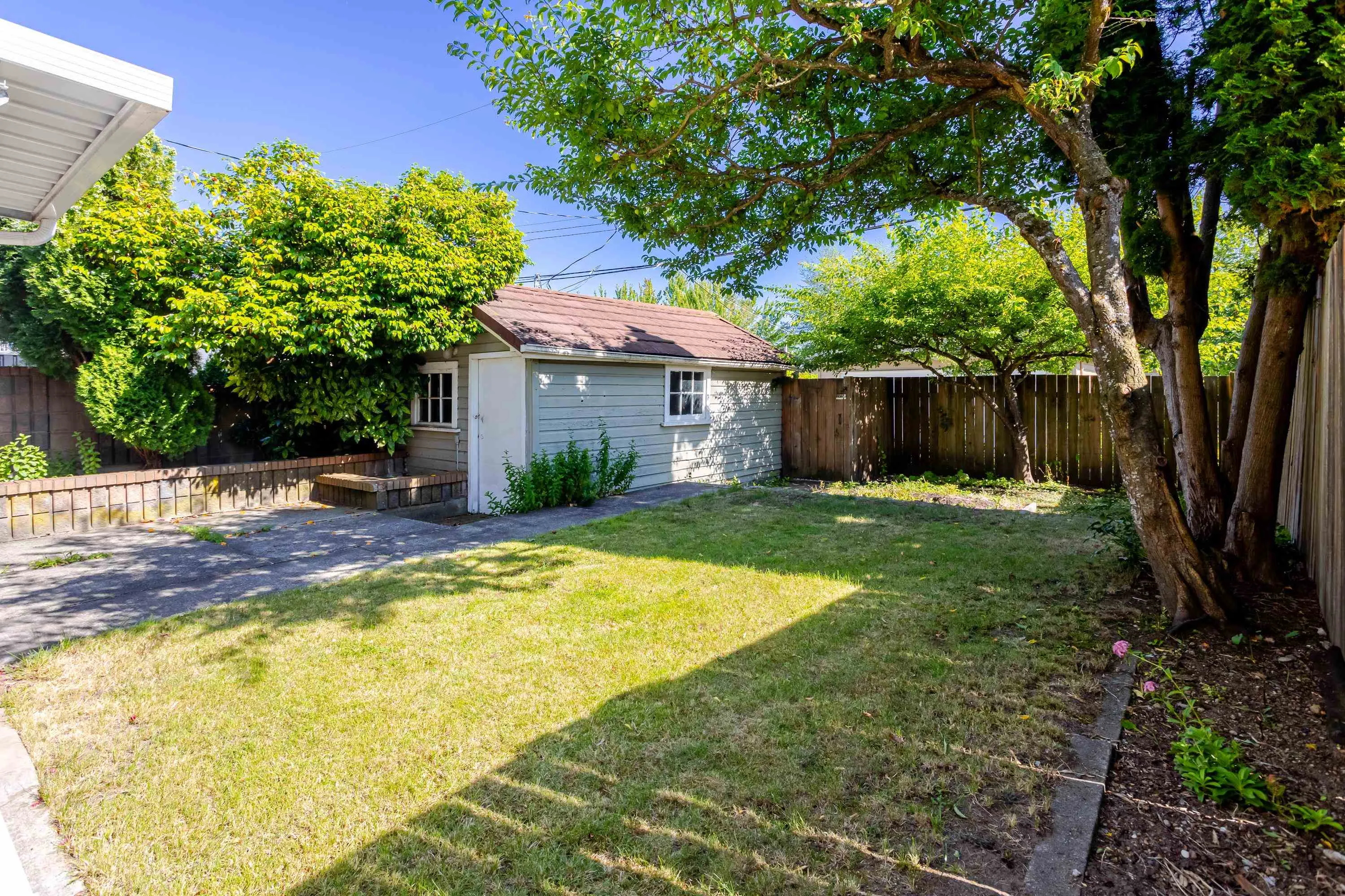 866 W 59th Avenue