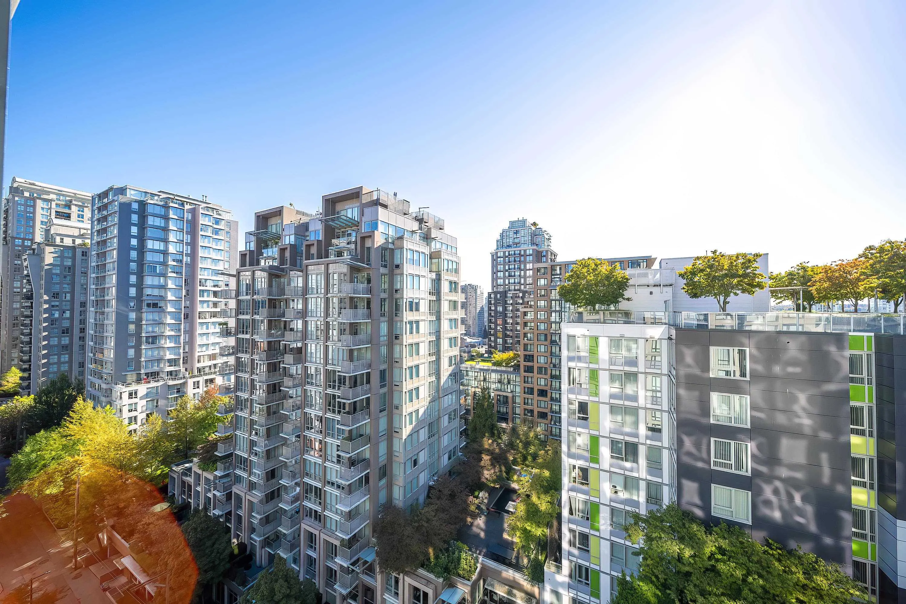 1606 1082 Seymour Street