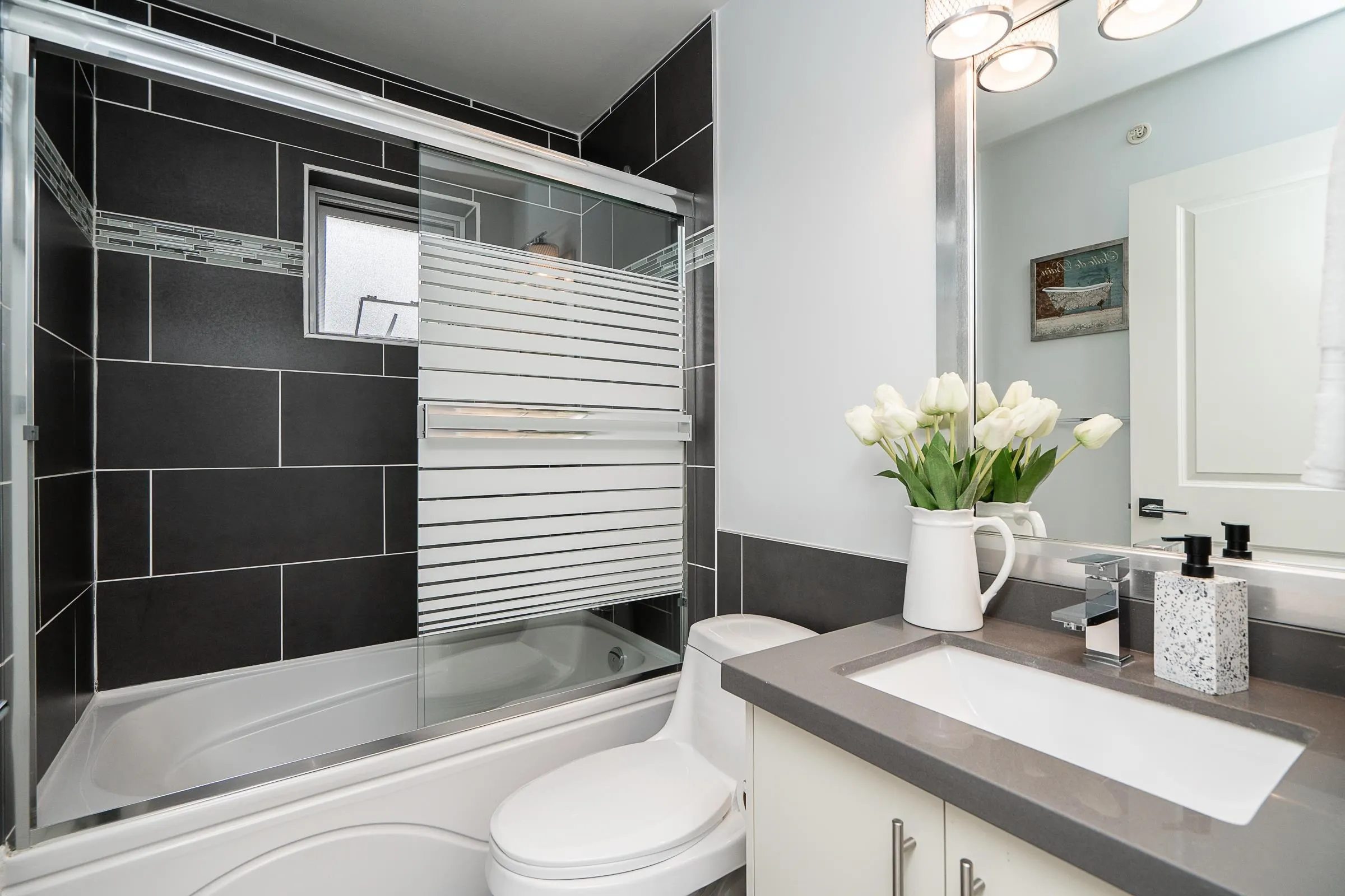 201 3488 Sefton Street