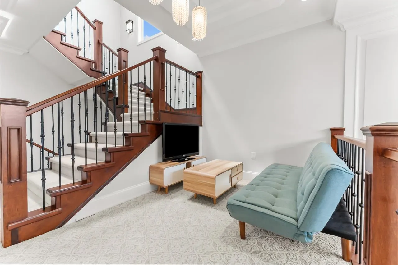 6360 Steele Court