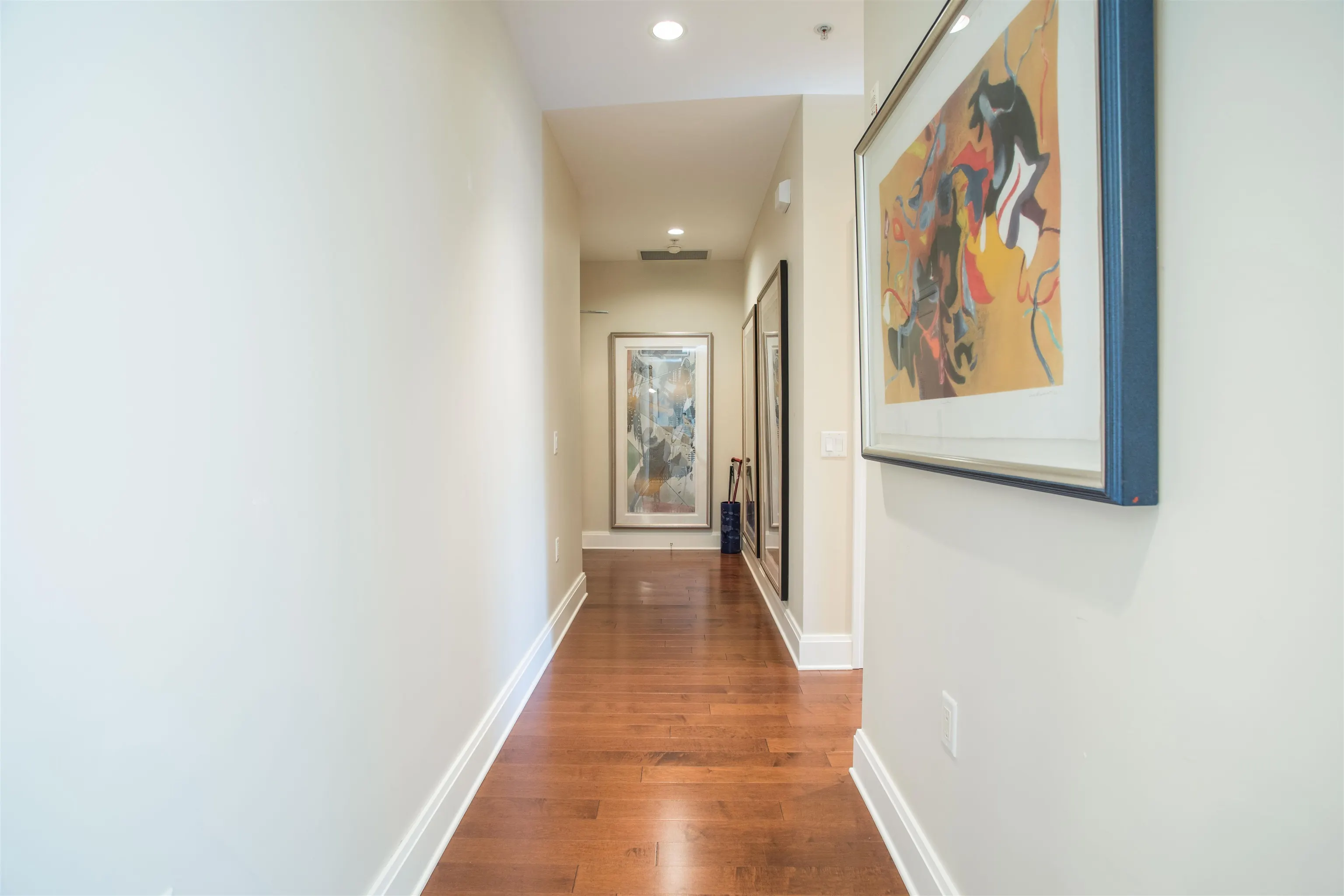 301 605 Clyde Avenue