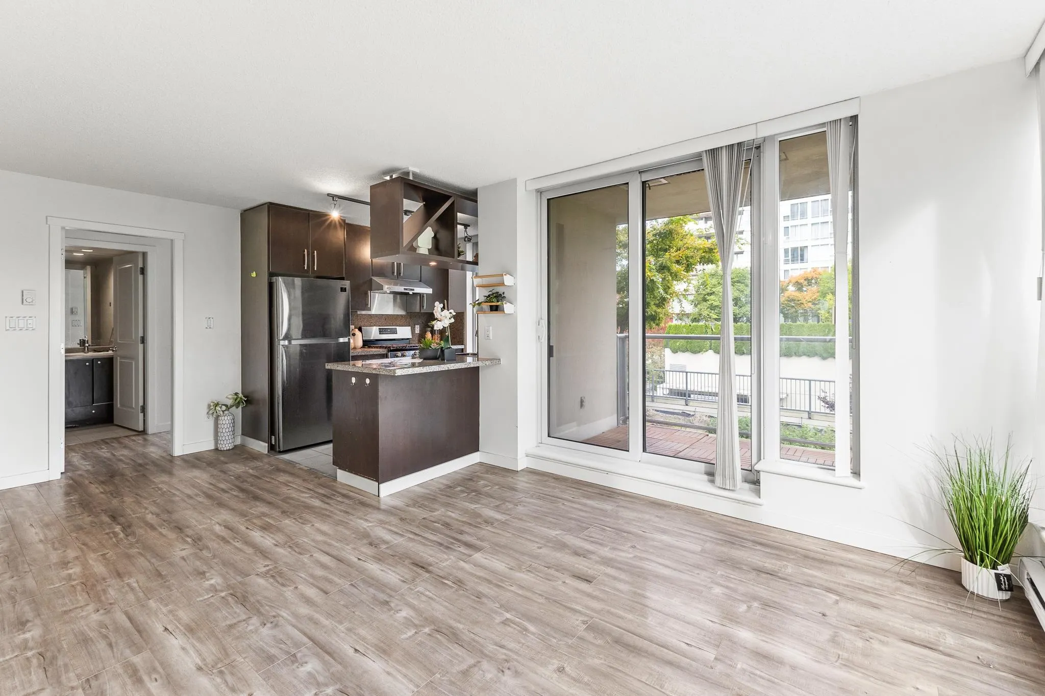 503 5088 Kwantlen Street