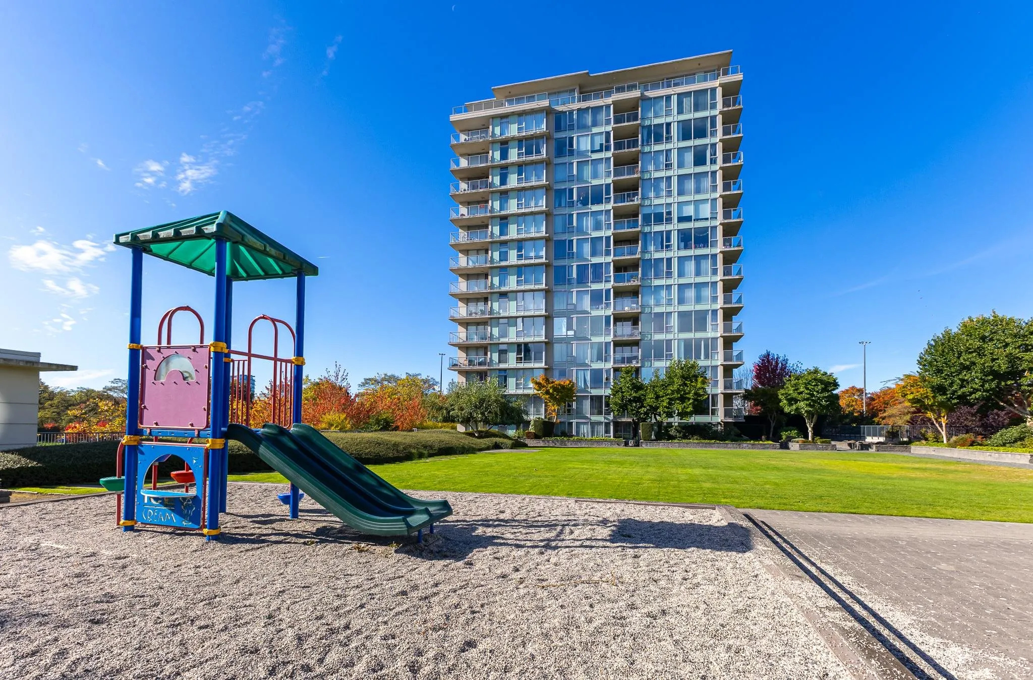 503 5088 Kwantlen Street