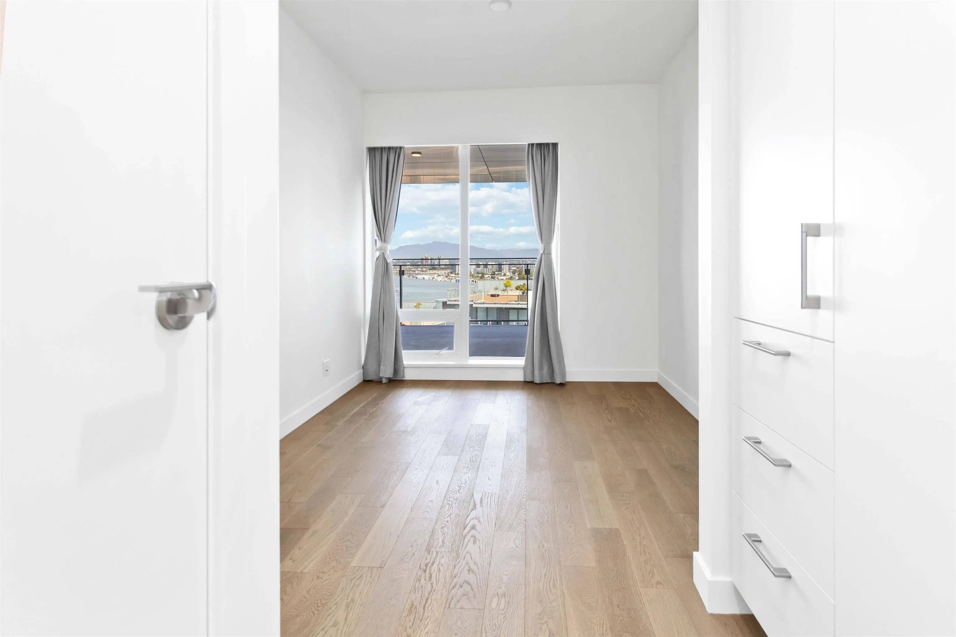 1103 6811 Pearson Way