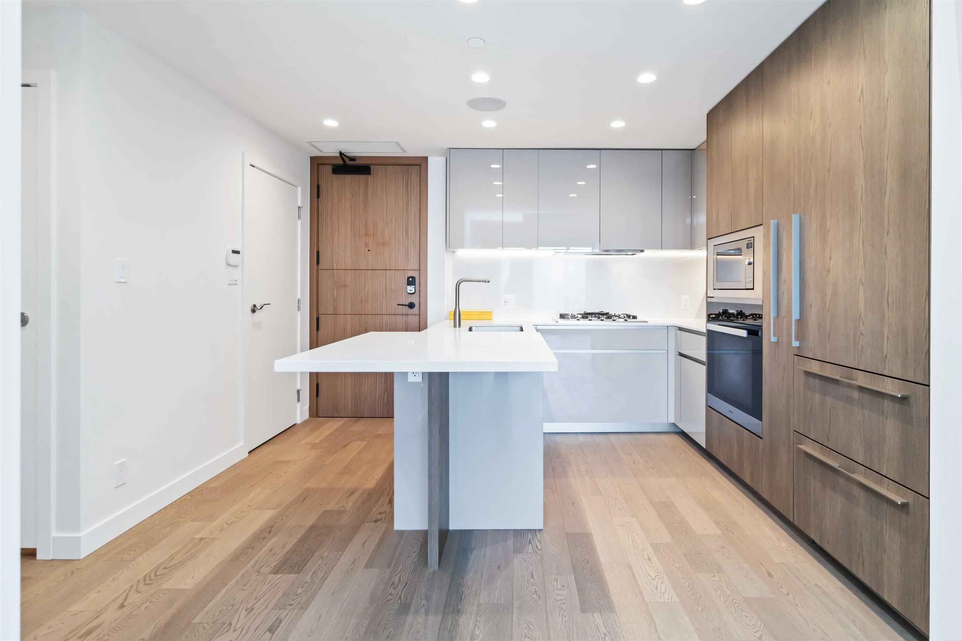 1103 6811 Pearson Way