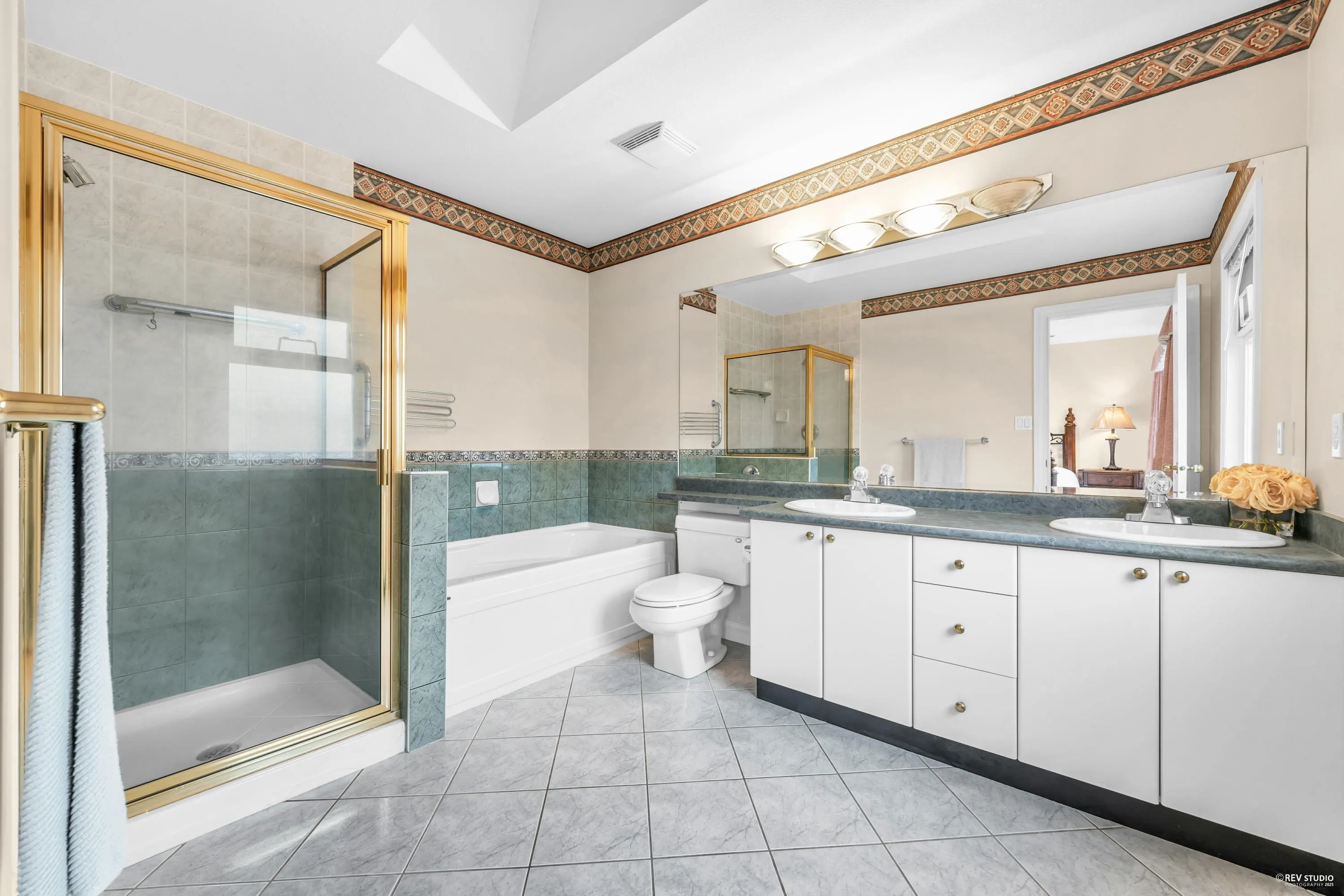 6833 Barnard Drive
