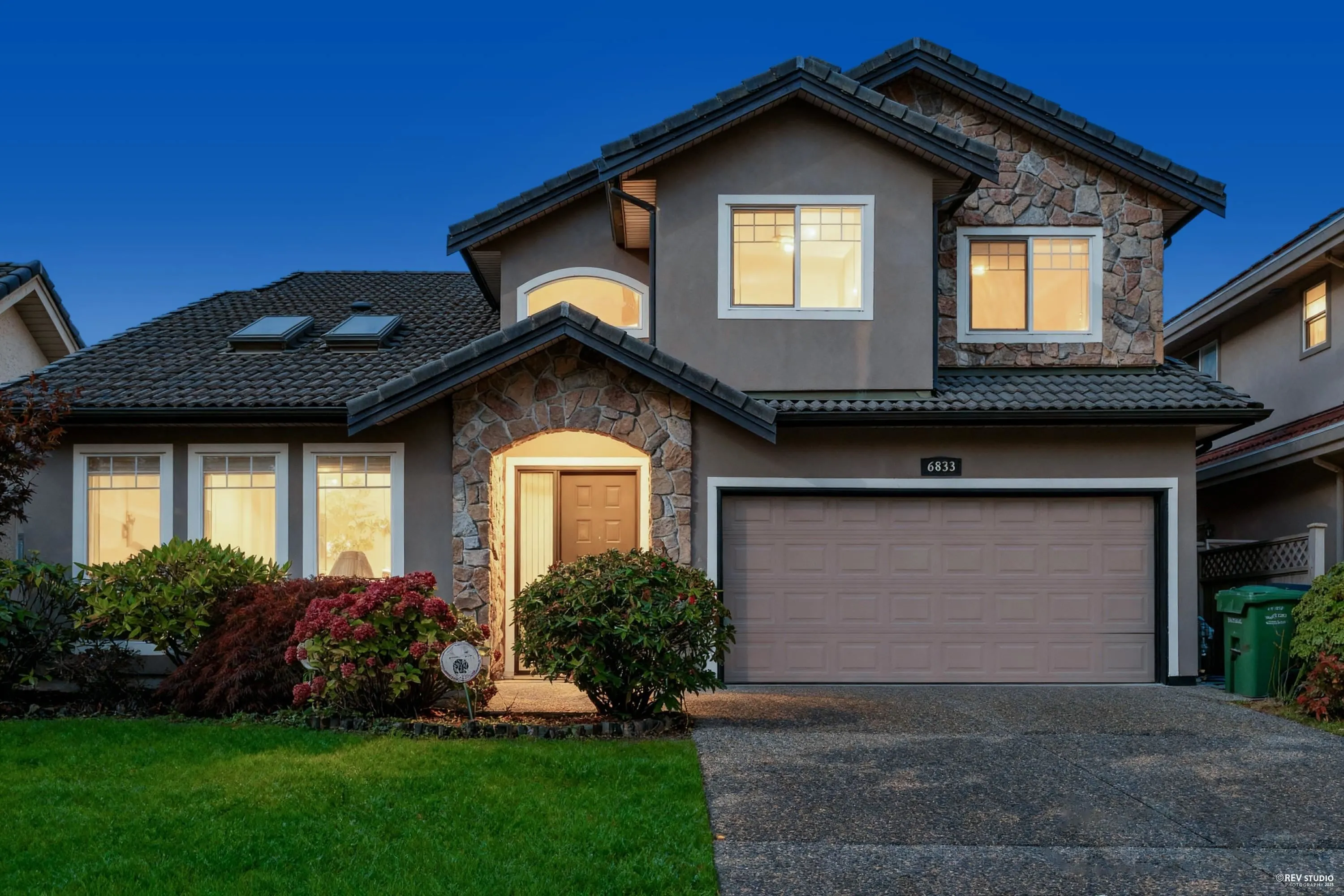 6833 Barnard Drive