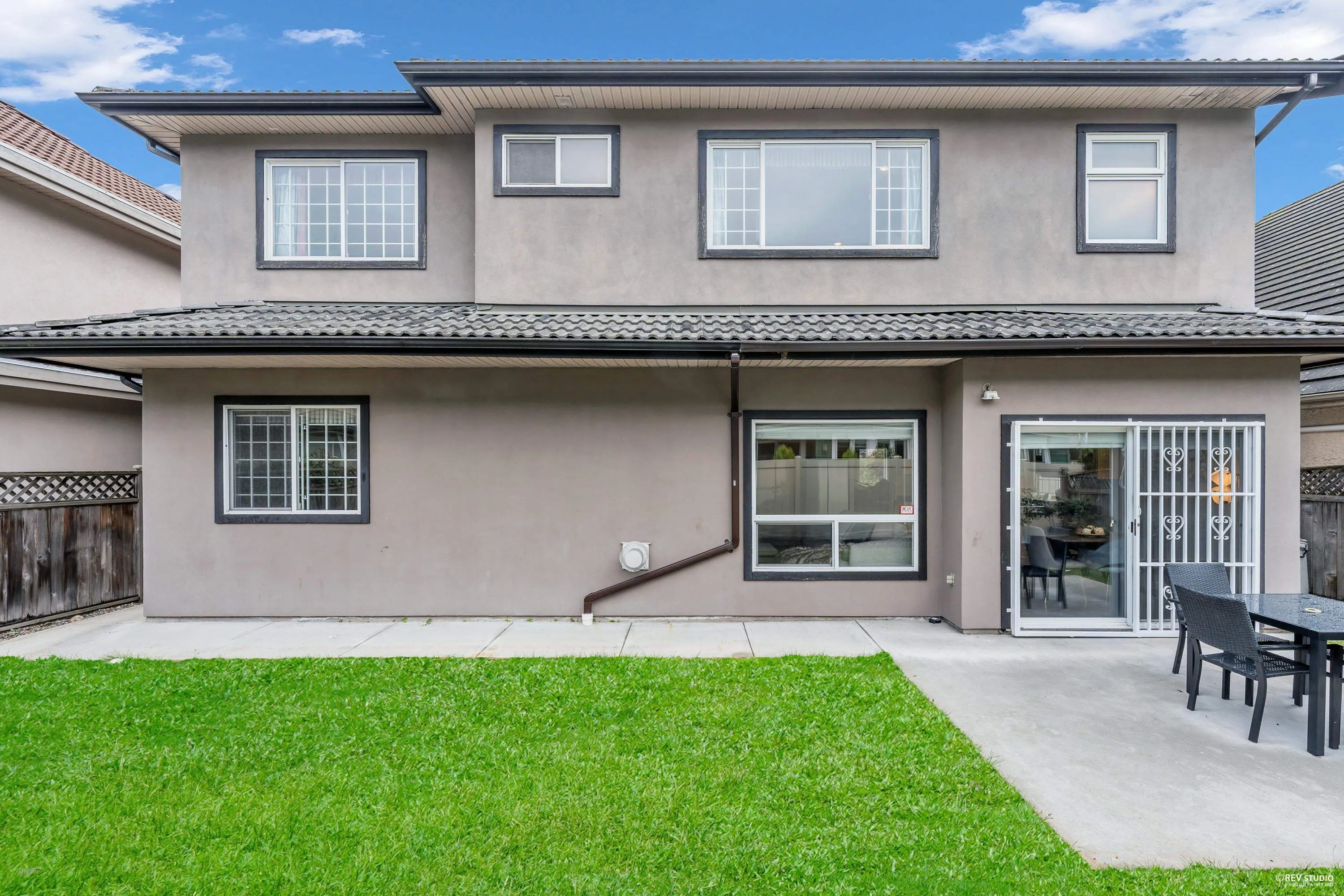 6833 Barnard Drive