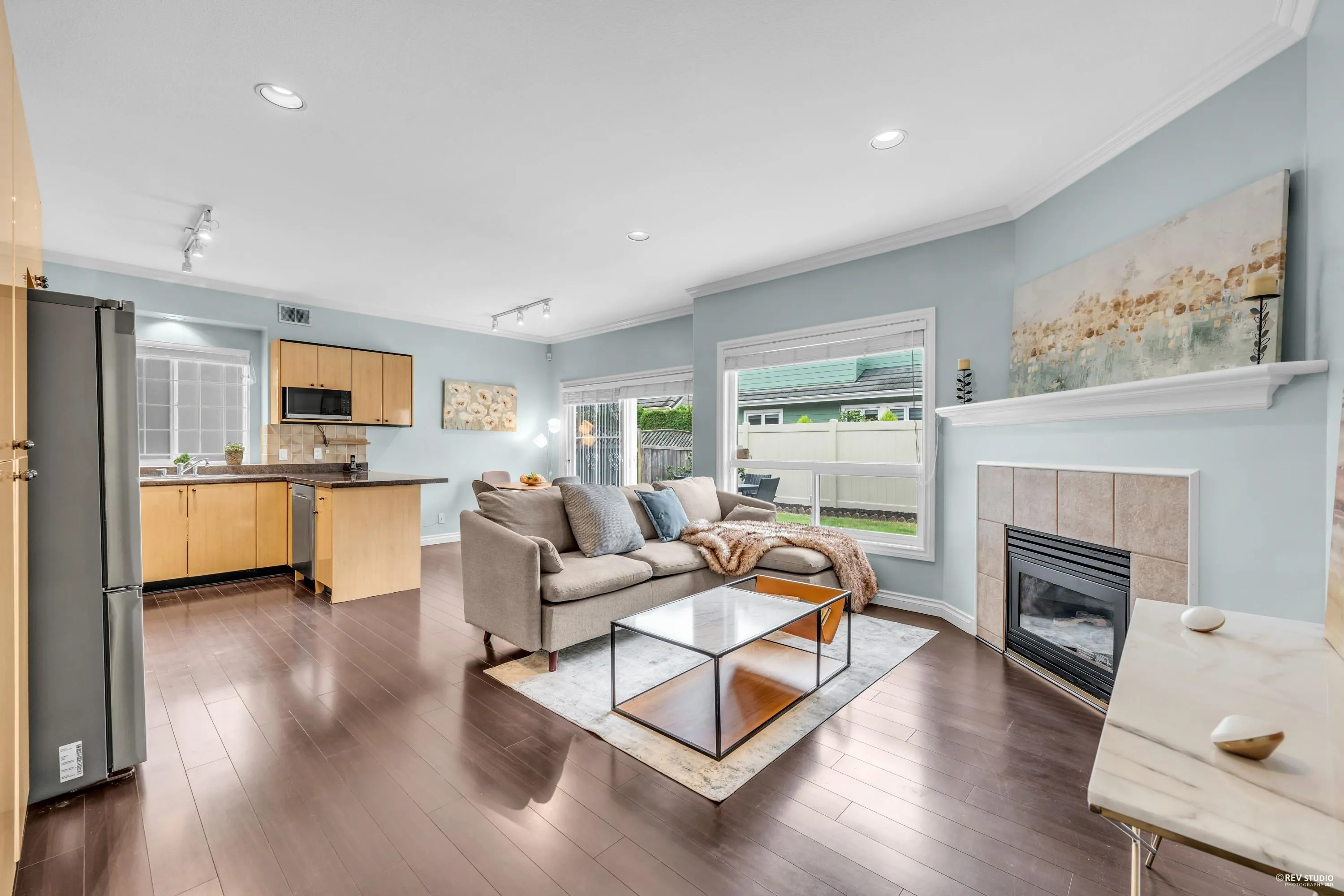 6833 Barnard Drive